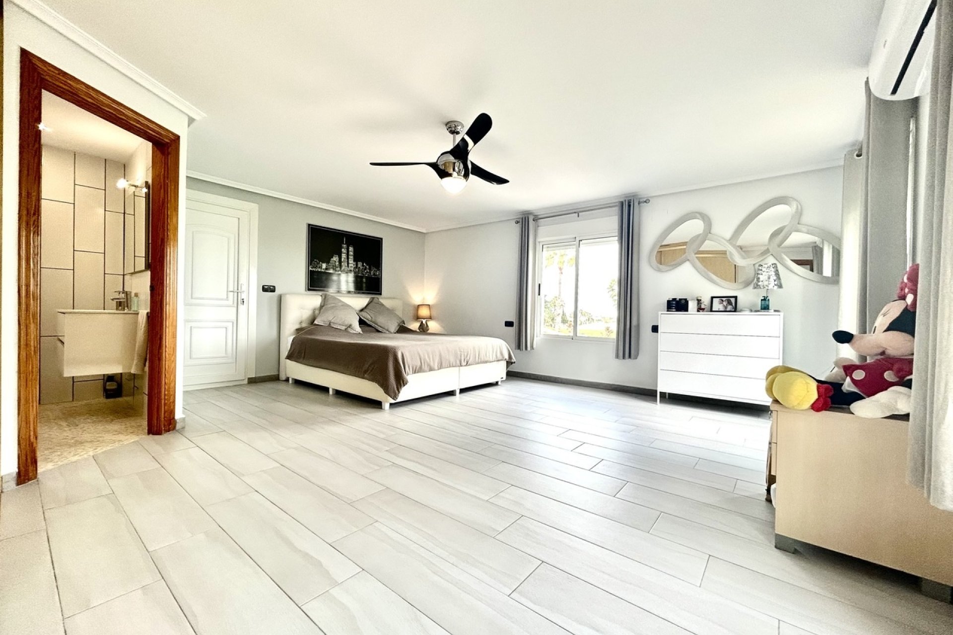 Resale - Villa - Catral