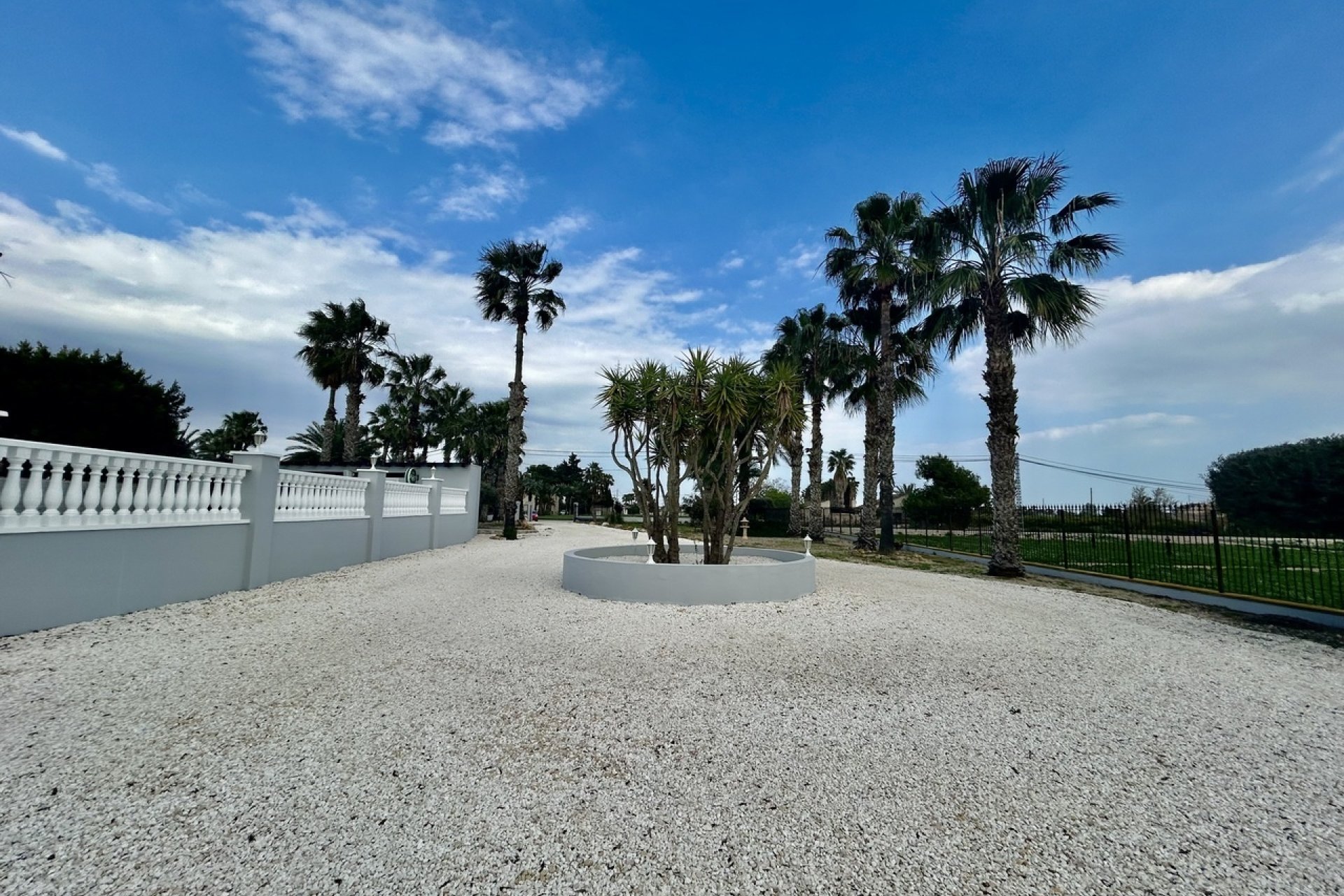 Resale - Villa - Catral