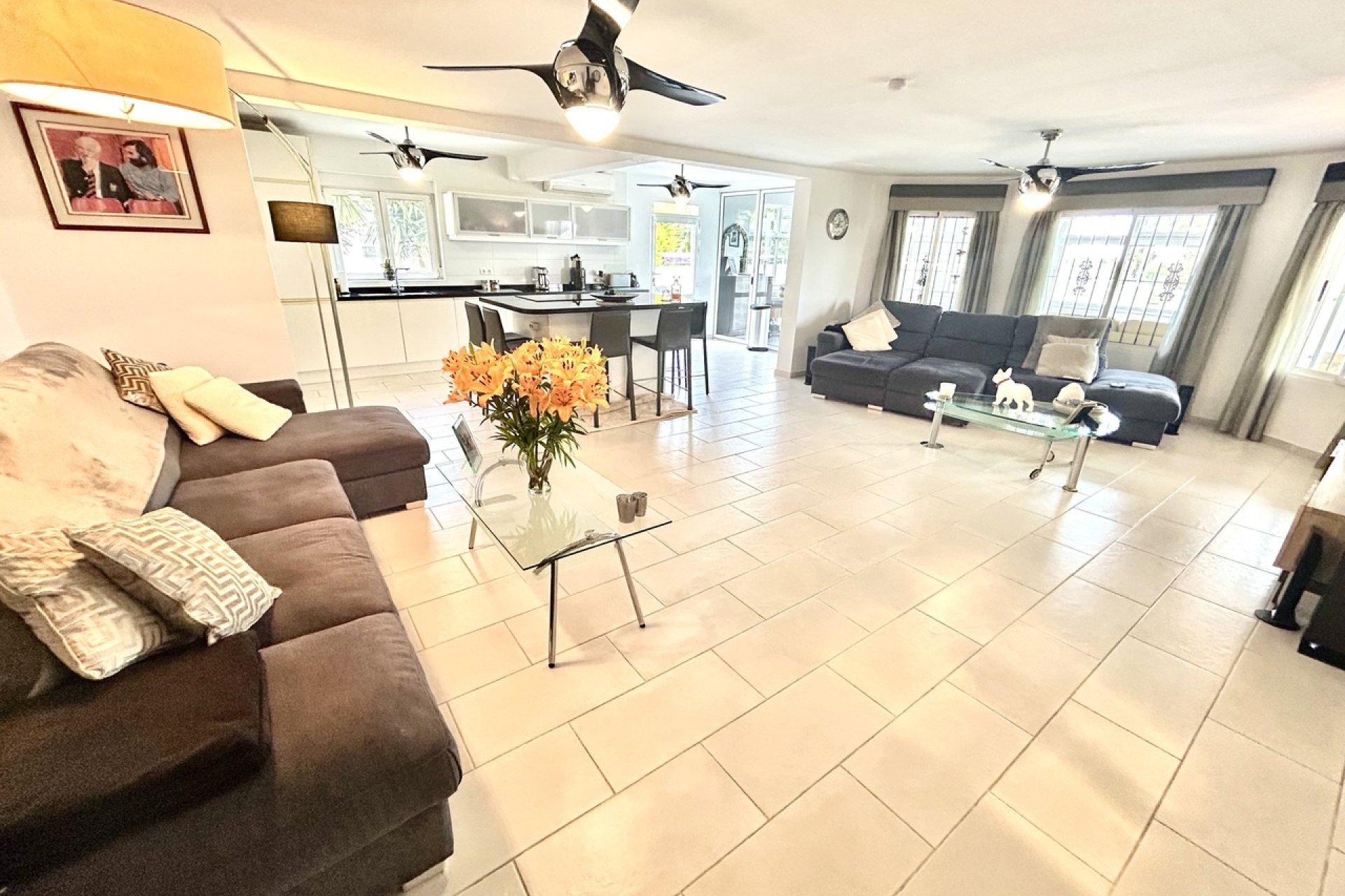 Resale - Villa - Catral