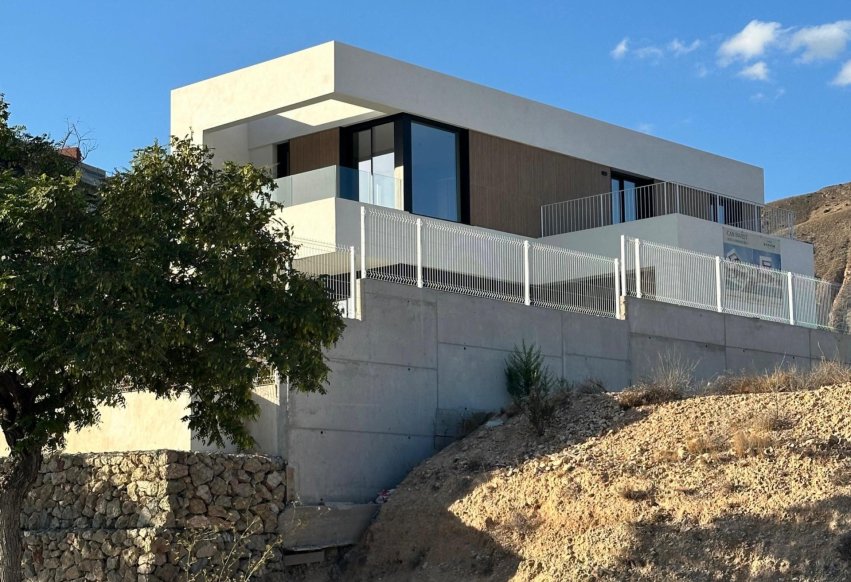 Resale - Villa - Finestrat - Alicante