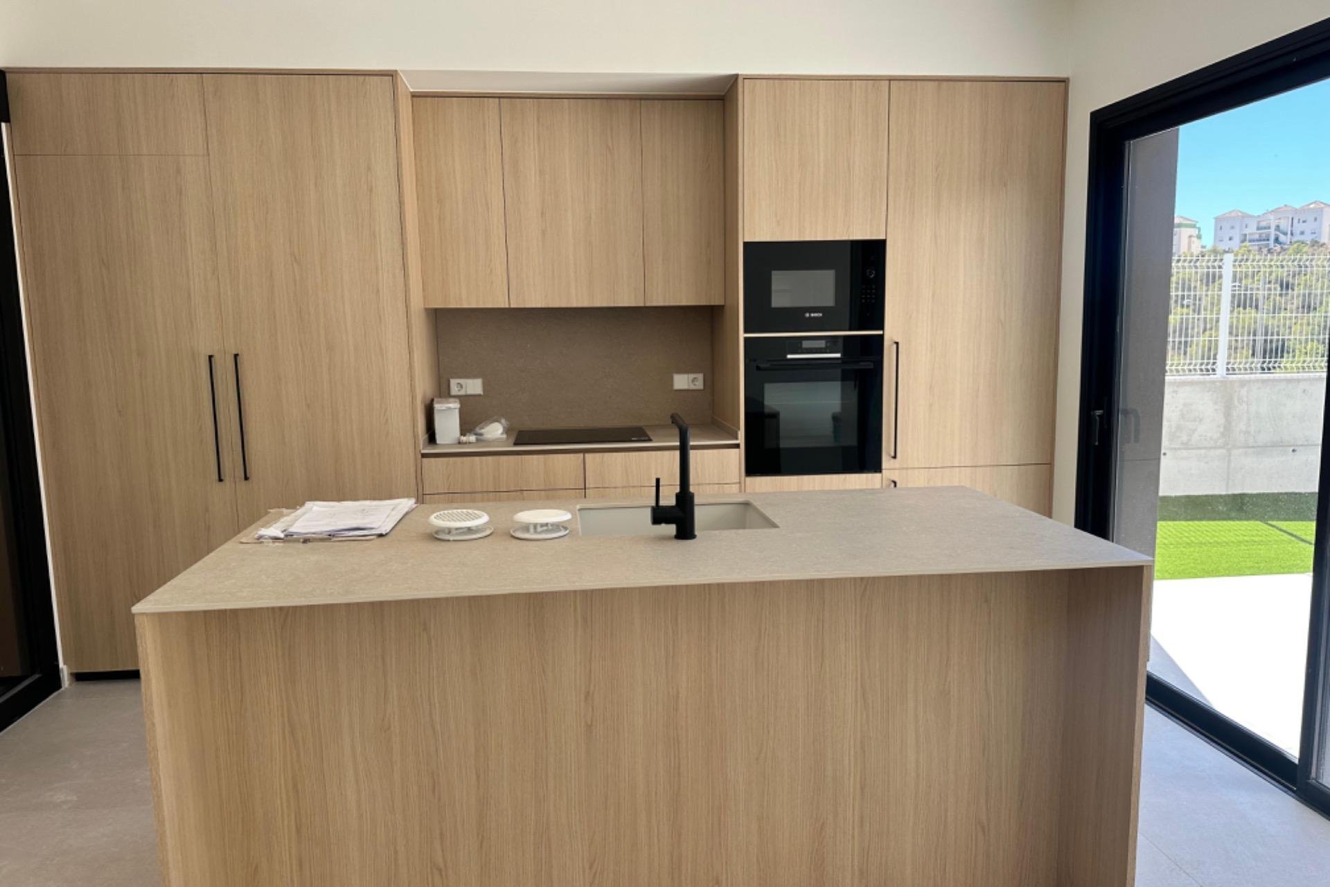 Resale - Villa - Finestrat - Alicante