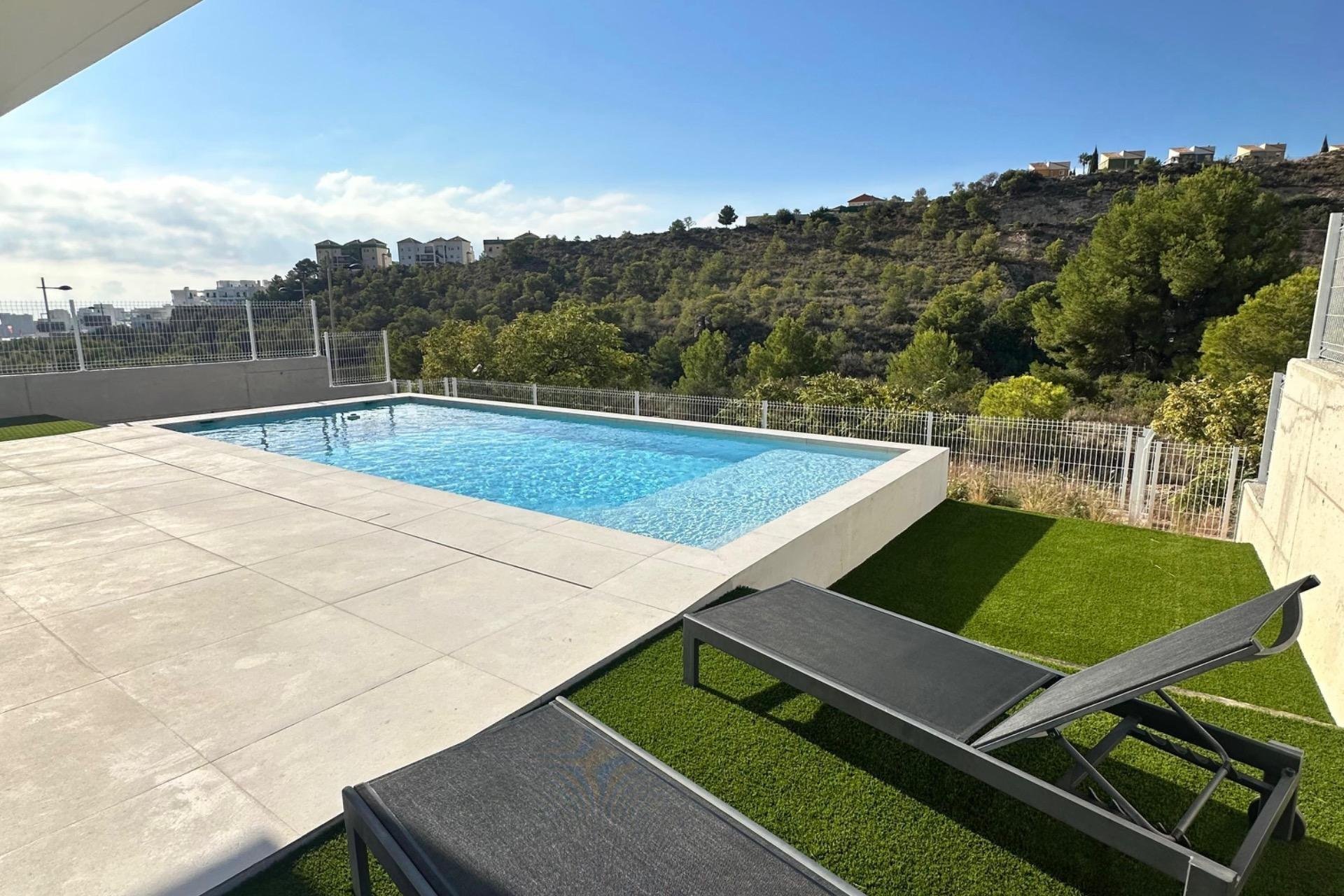 Resale - Villa - Finestrat - Alicante