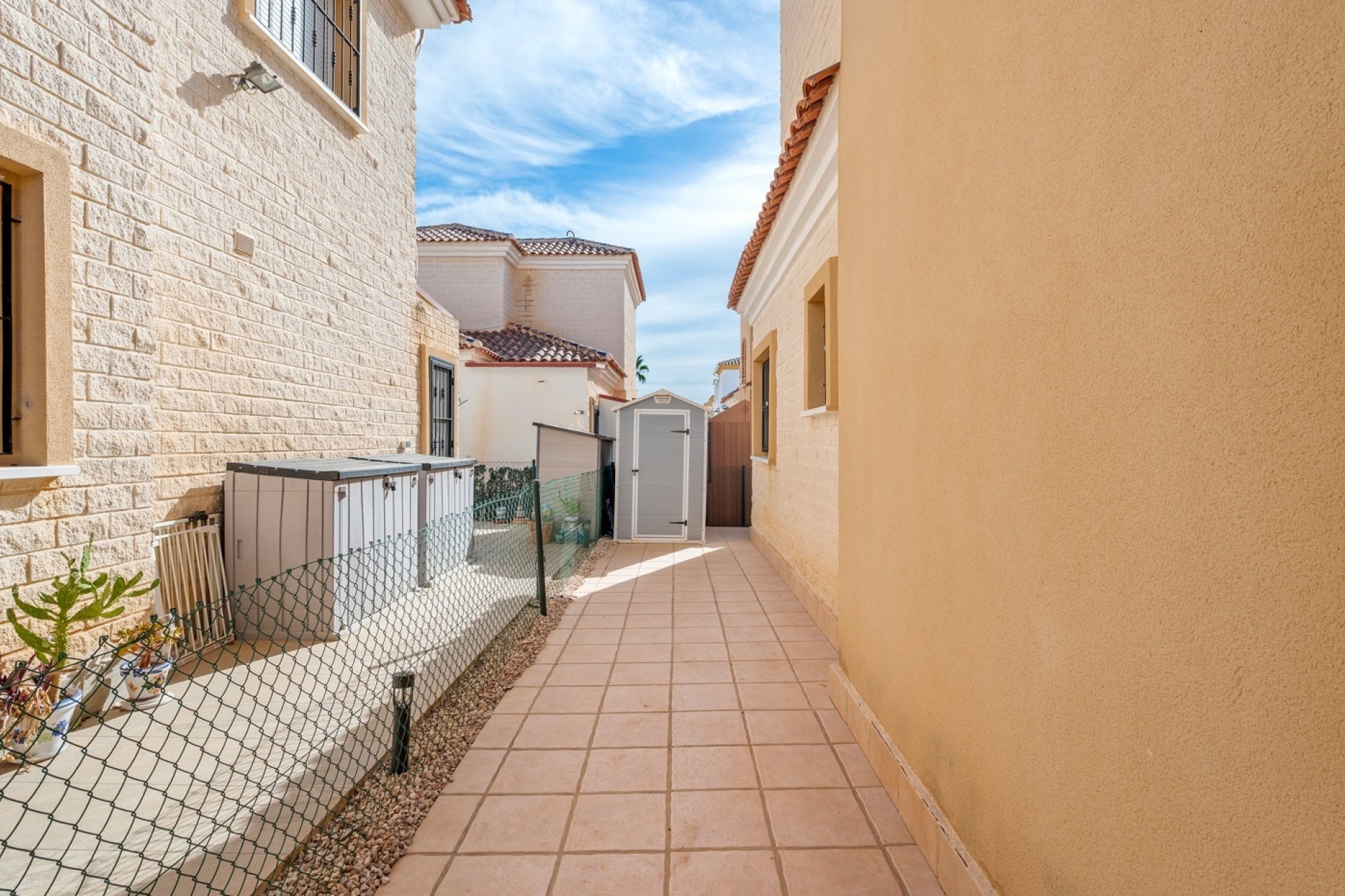 Resale - Villa - Guardamar del Segura