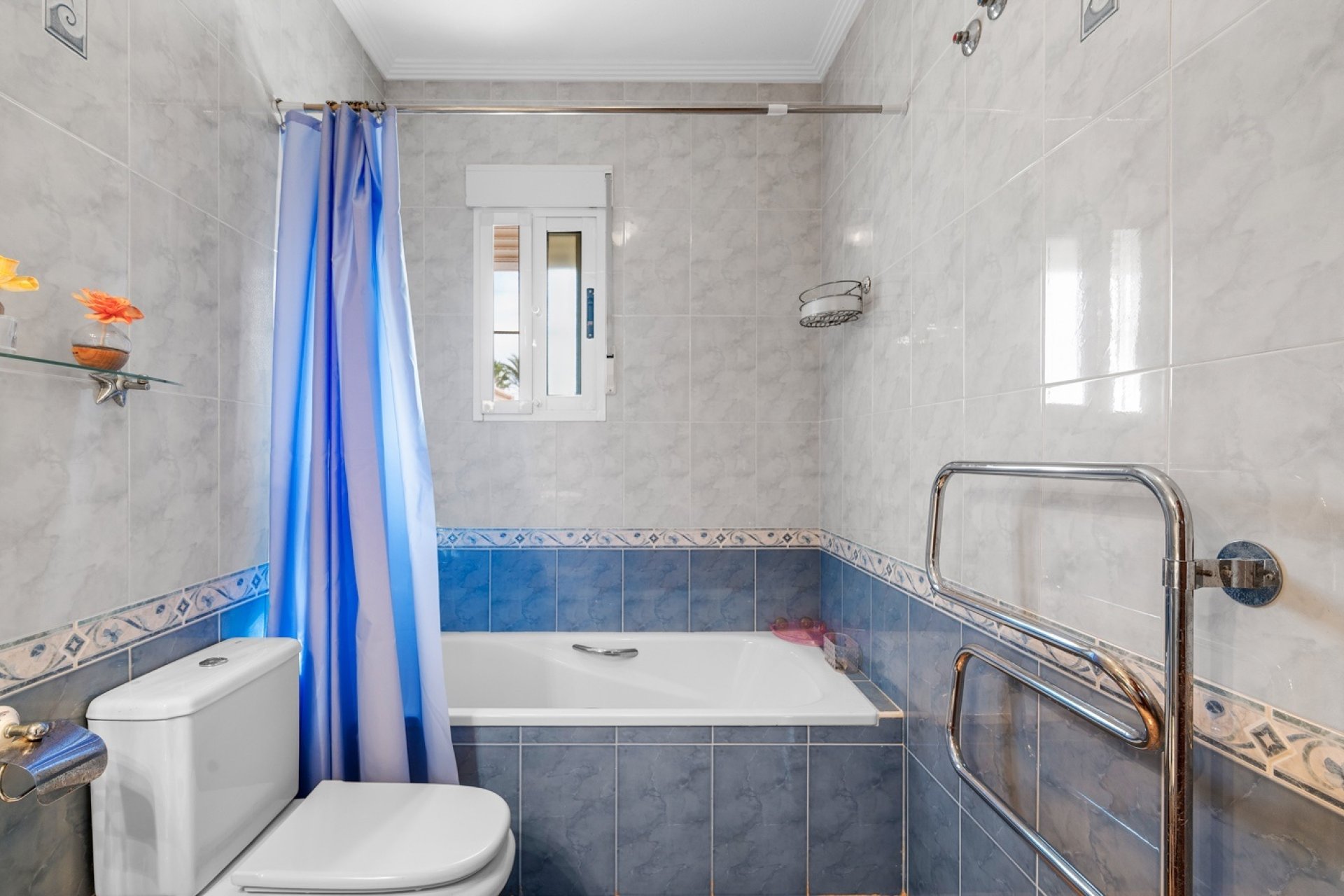 Resale - Villa - Guardamar del Segura