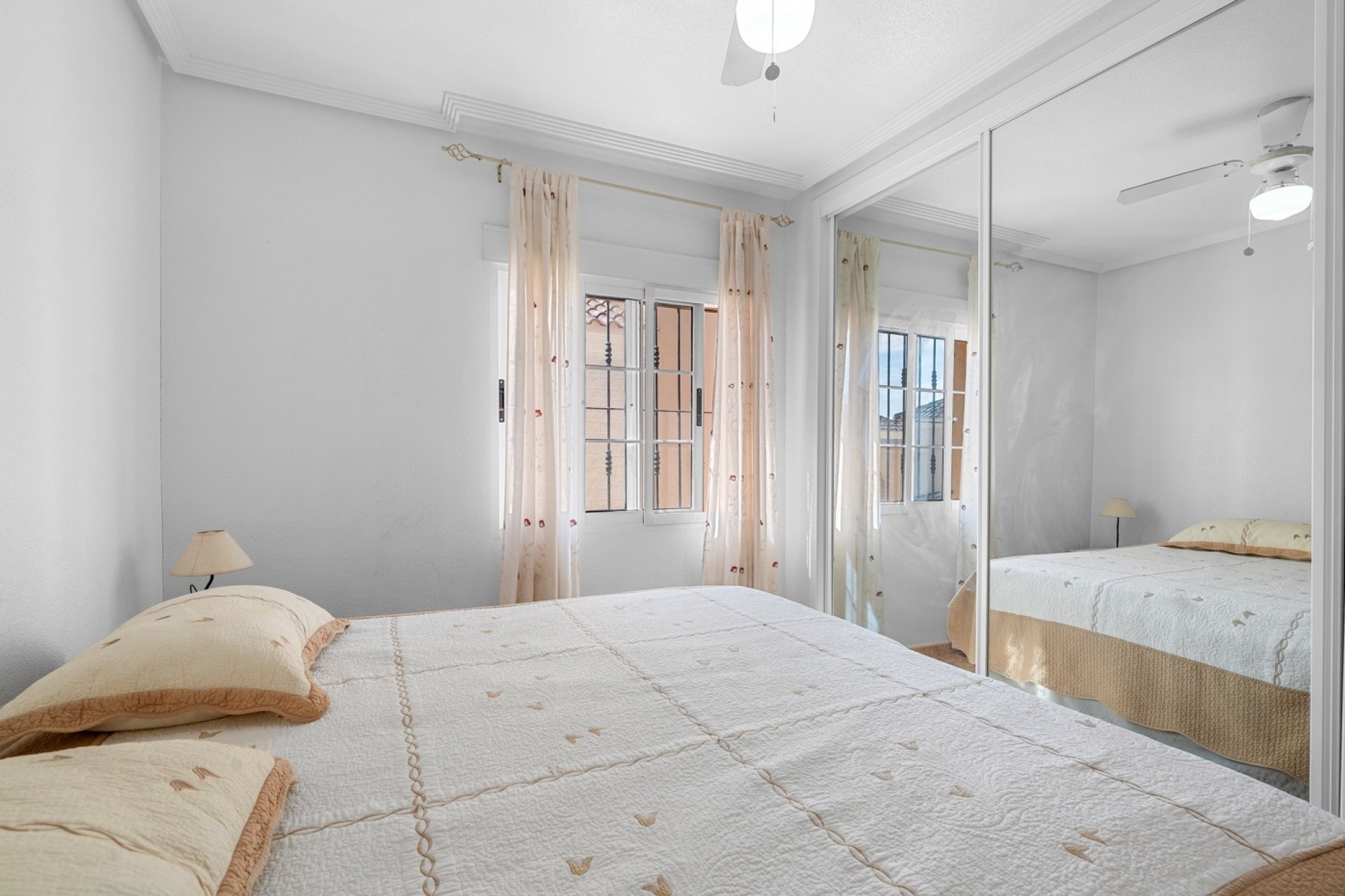 Resale - Villa - Guardamar del Segura