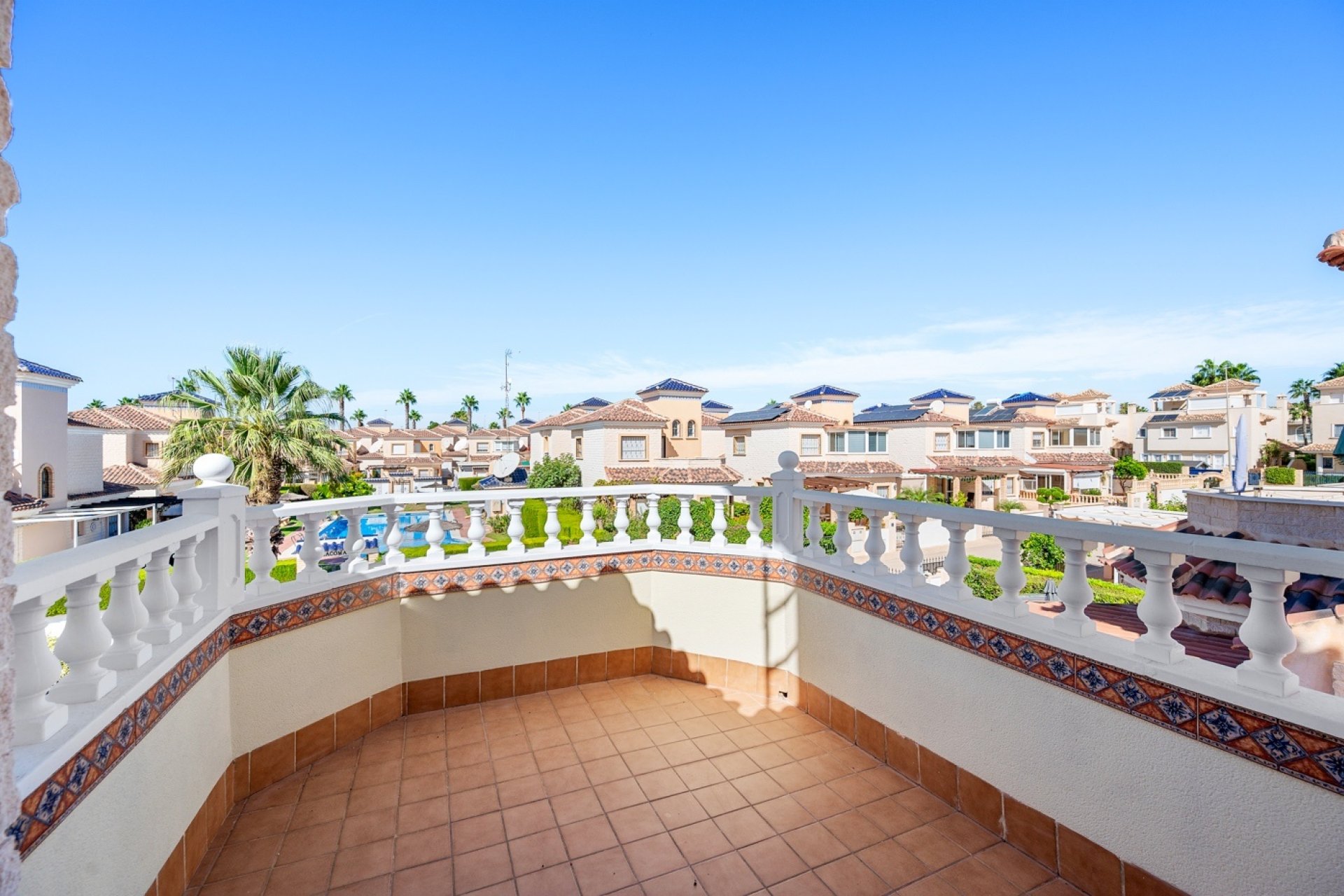 Resale - Villa - Guardamar del Segura
