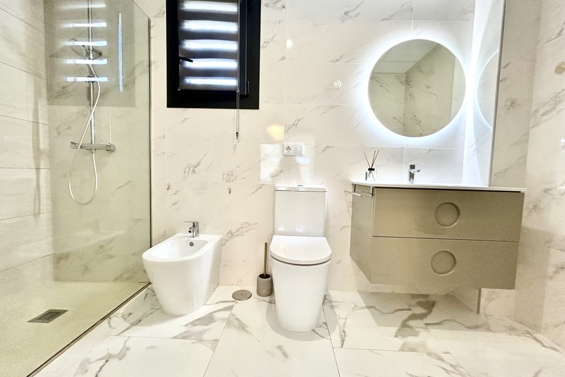 Resale - Villa - La Manga del Mar Menor - LOS URRUTIAS