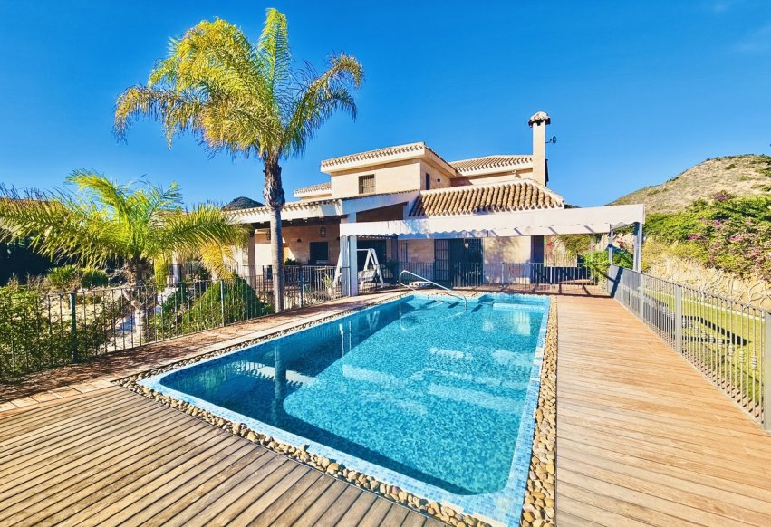 Resale - Villa - La Manga del Mar Menor
