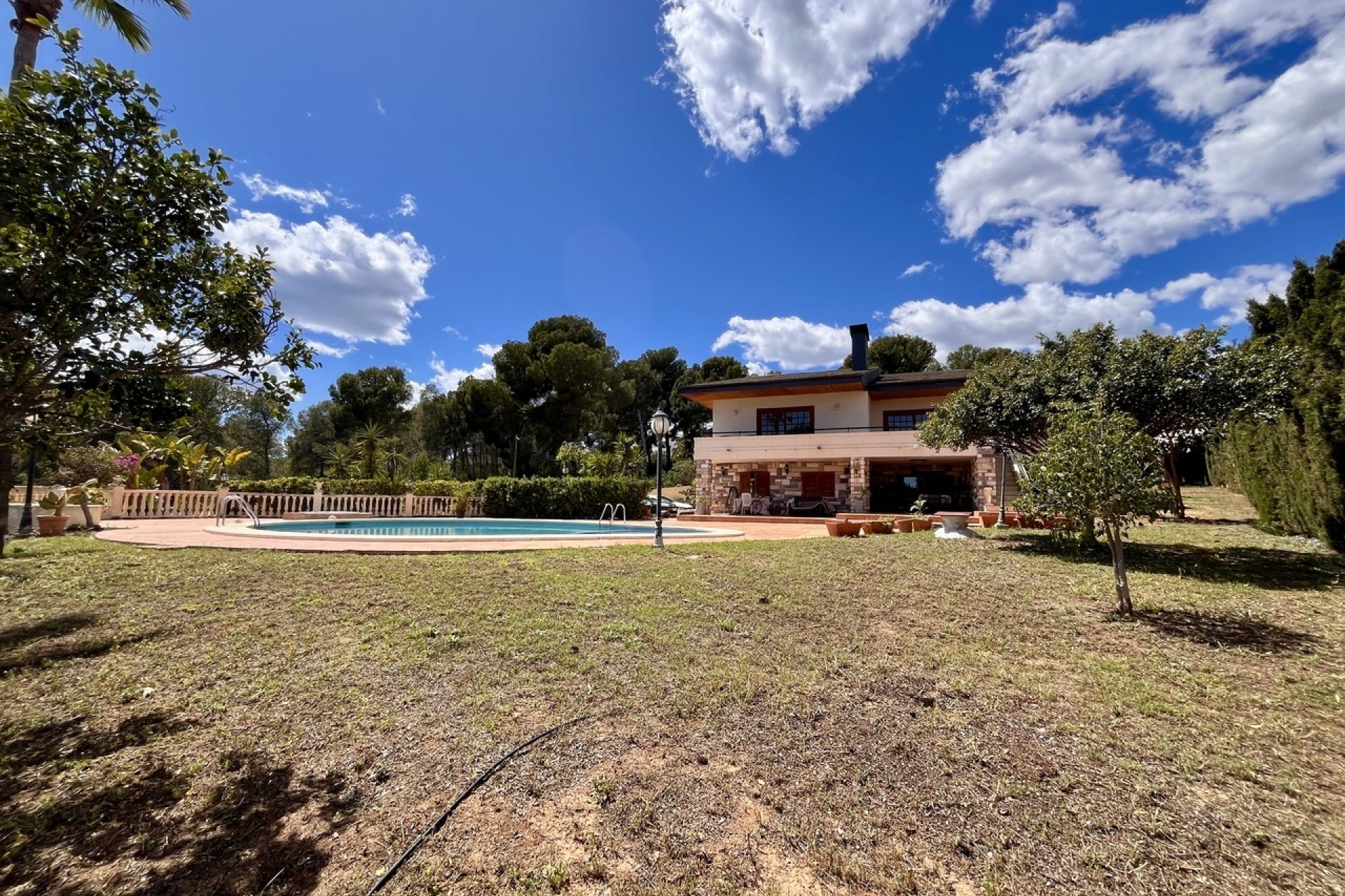 Resale - Villa - La Nucía