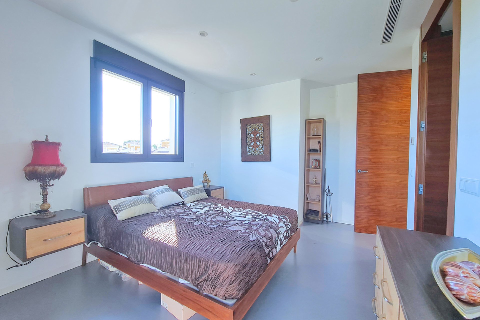 Resale - Villa - Los Alcázares