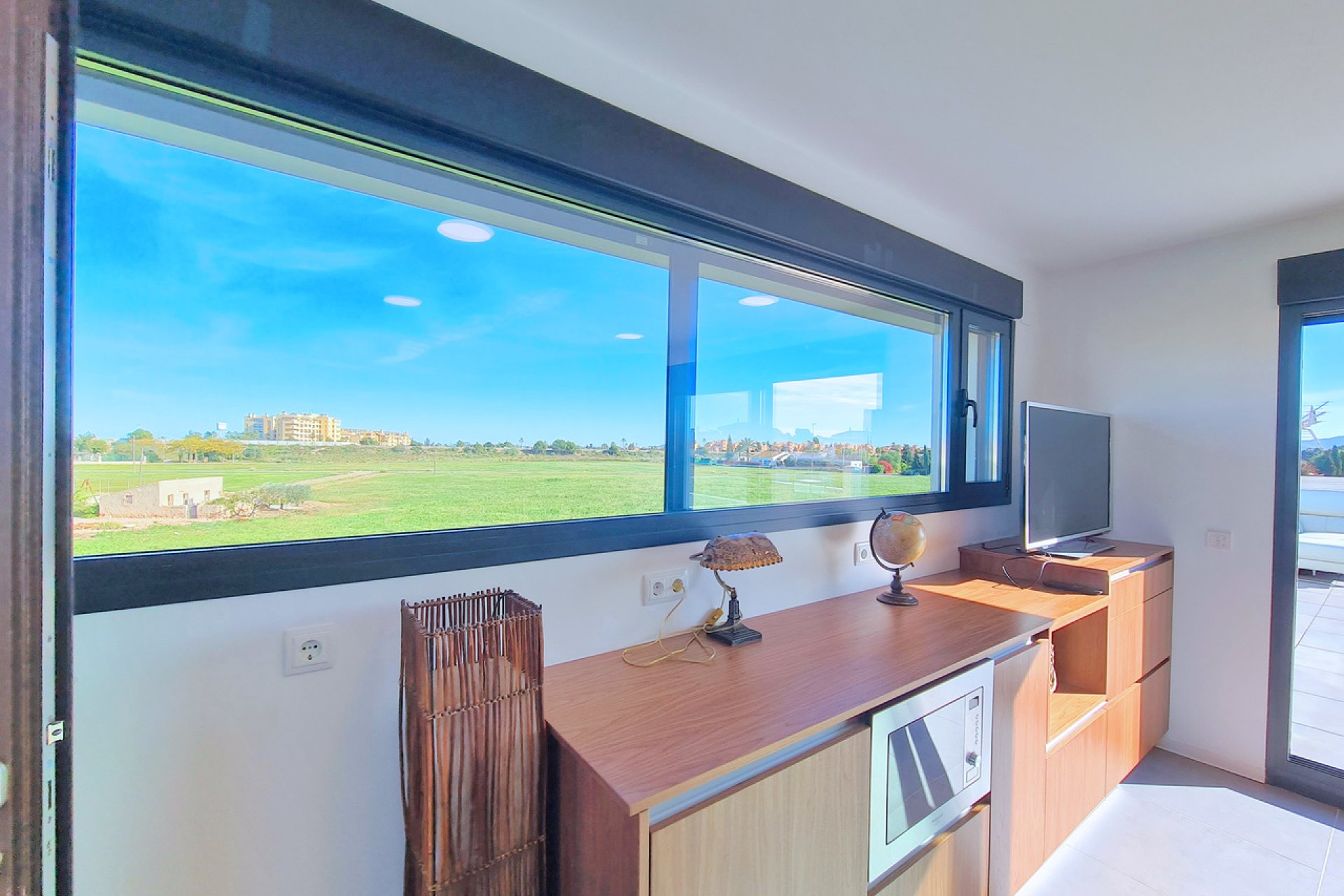 Resale - Villa - Los Alcázares