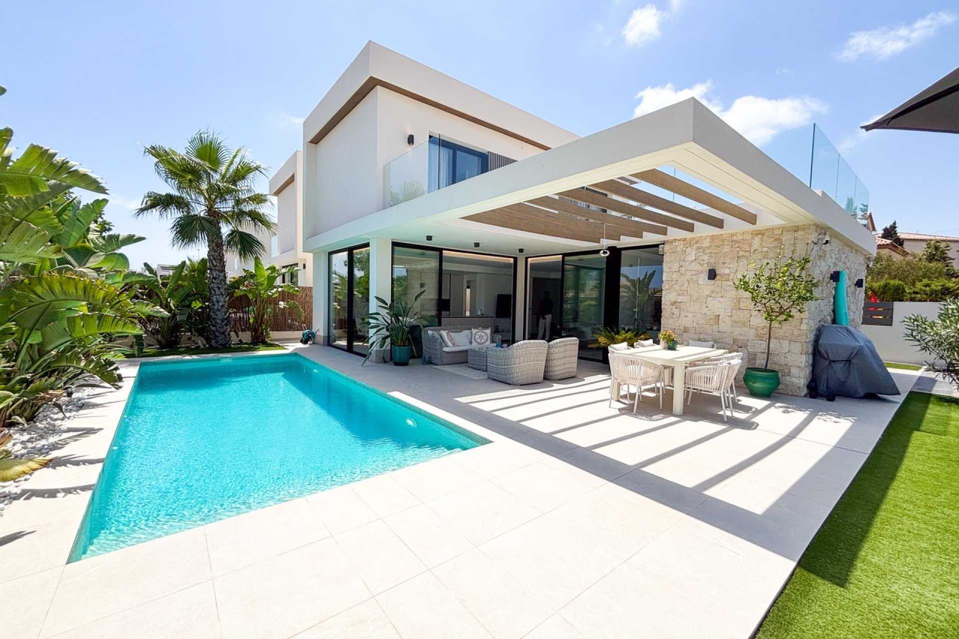 Resale - Villa - Orihuela Costa - Cabo Roig