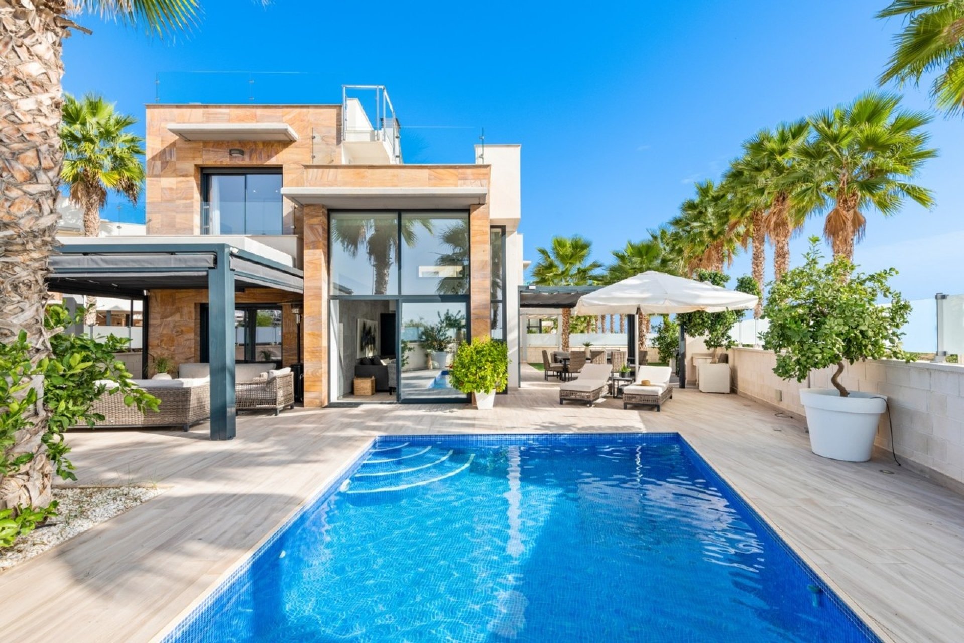 Resale - Villa - Orihuela Costa - Cabo Roig