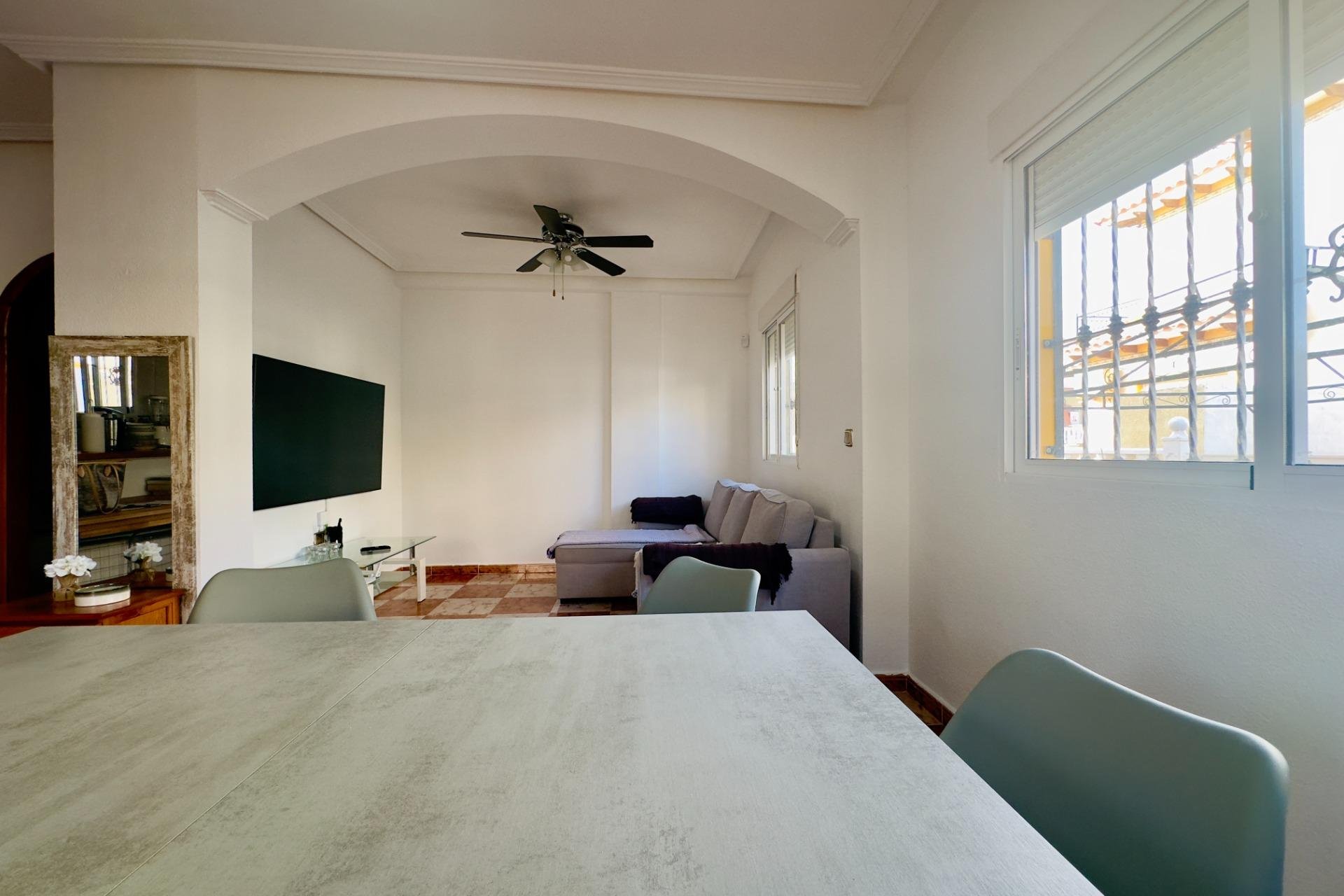 Resale - Villa - Orihuela Costa - Cabo Roig