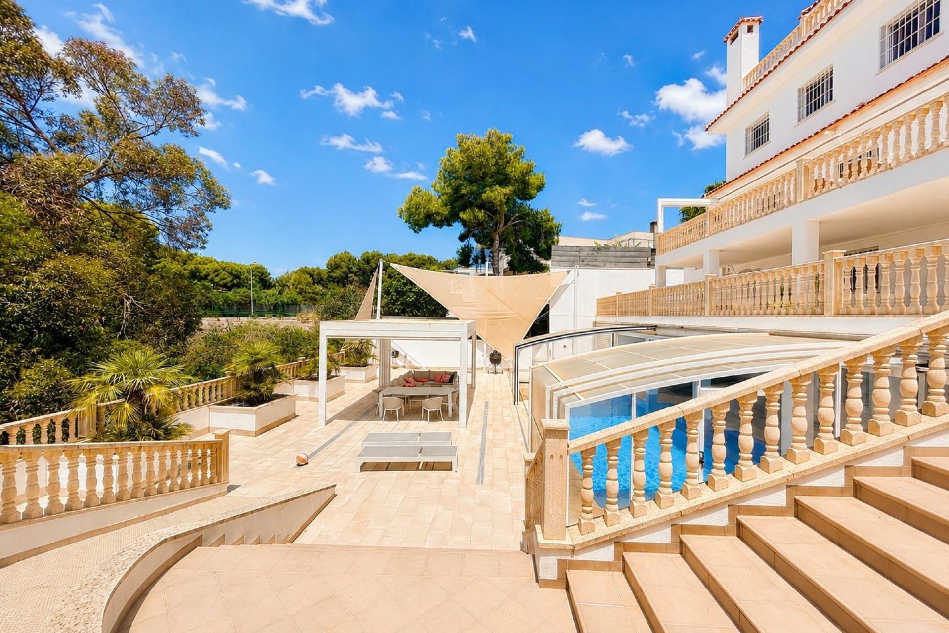 Resale - Villa - Orihuela Costa - Campoamor