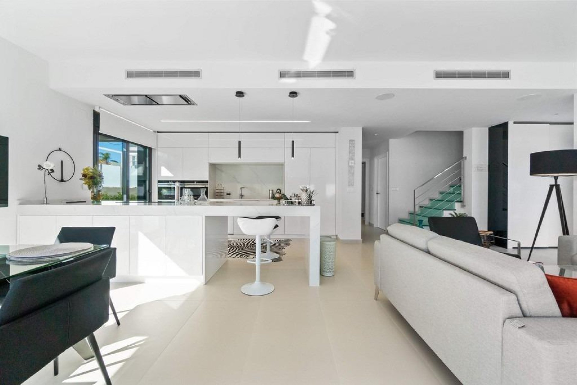 Resale - Villa - Orihuela Costa - Campoamor