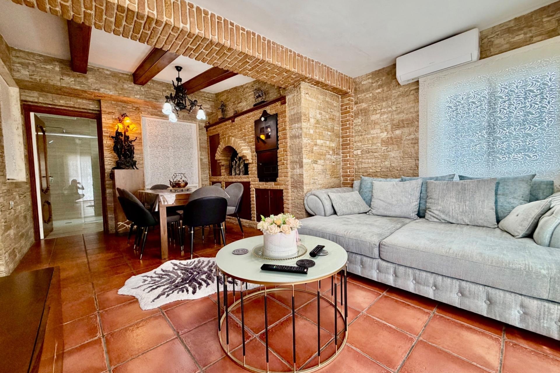 Resale - Villa - Orihuela Costa - La Zenia
