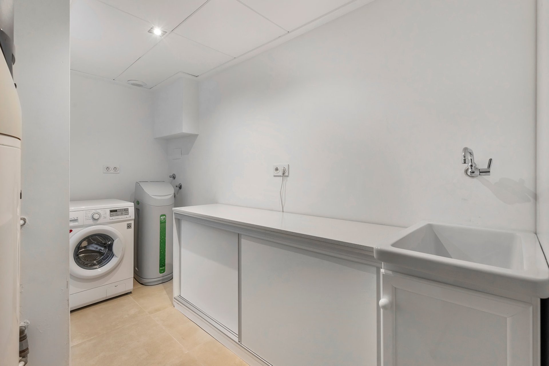 Resale - Villa - Orihuela Costa - La Zenia
