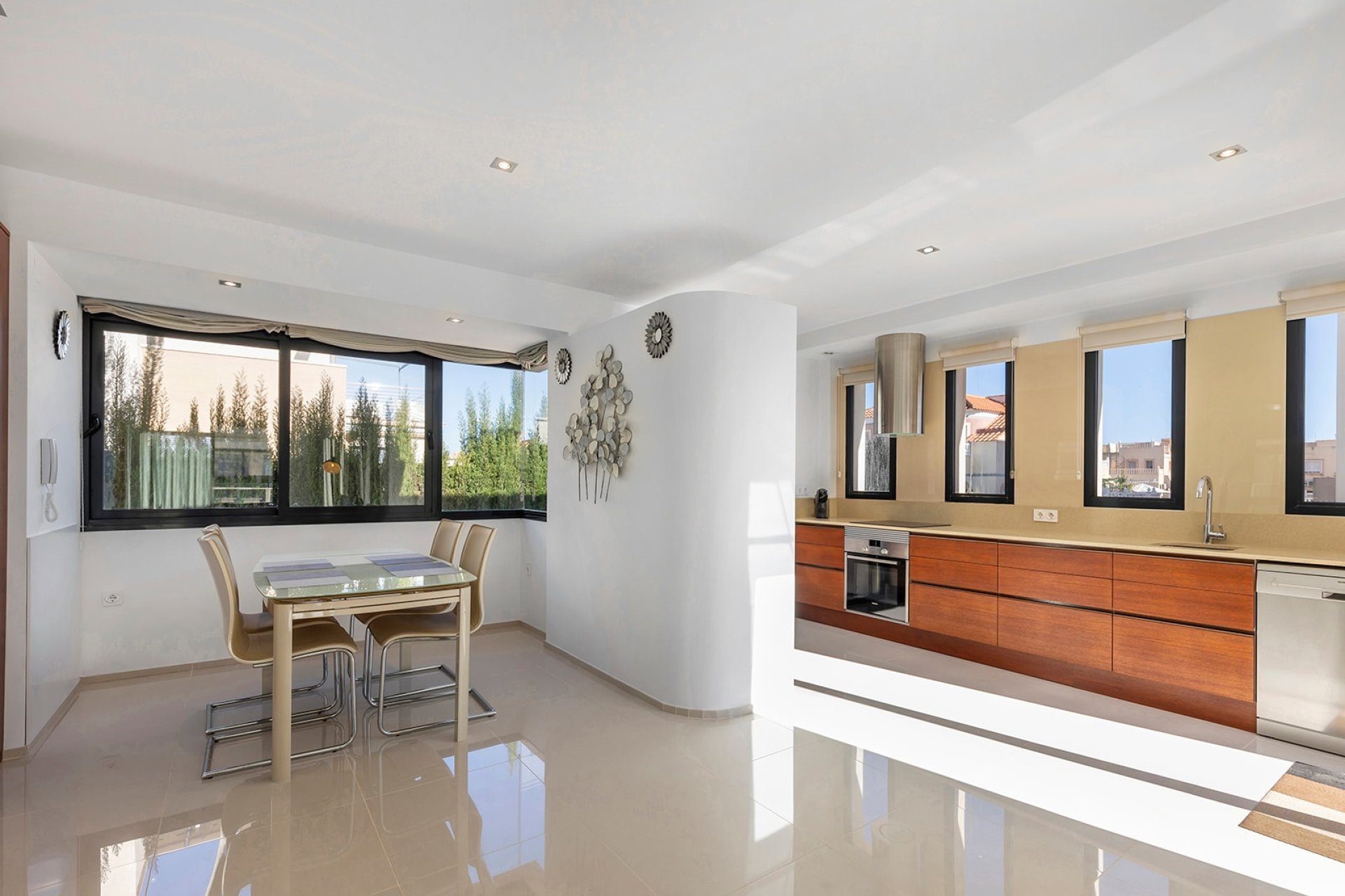 Resale - Villa - Orihuela Costa - La Zenia