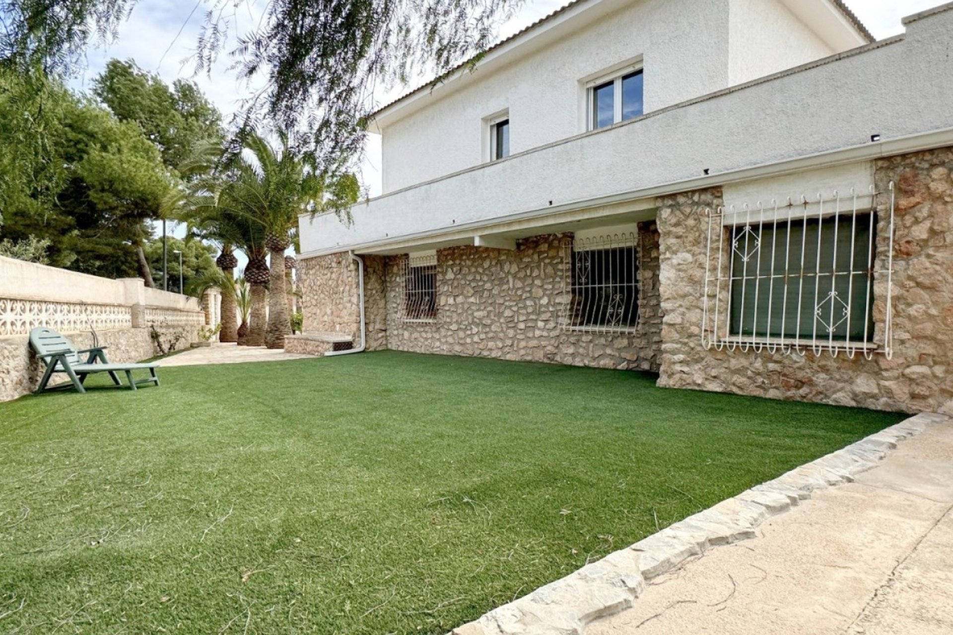 Resale - Villa - Orihuela Costa - La Zenia