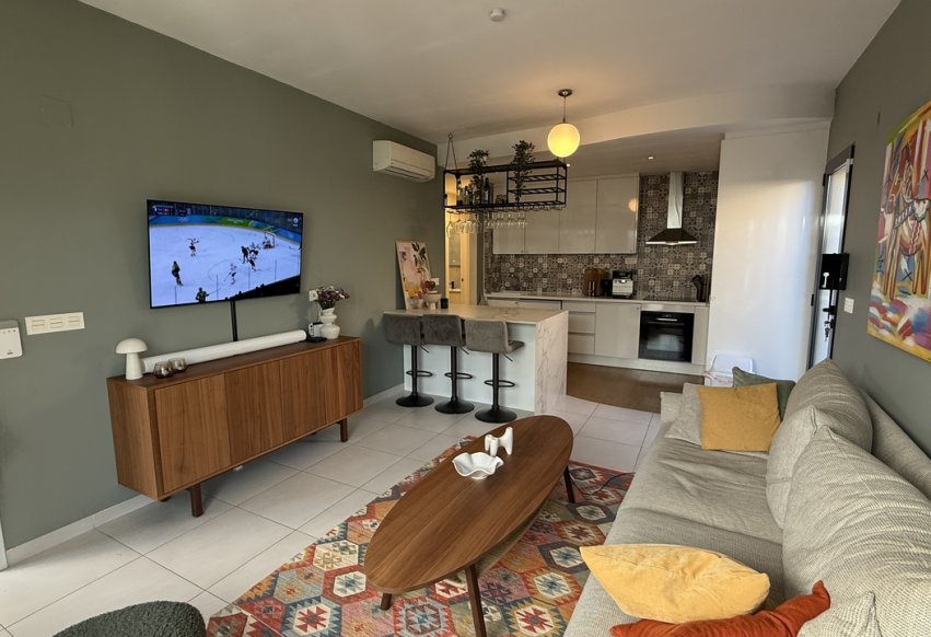 Resale - Villa - Orihuela Costa - La Zenia