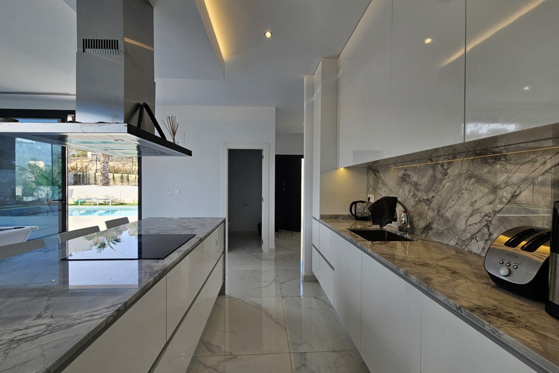 Resale - Villa - Orihuela Costa - Las Colinas Golf Resort