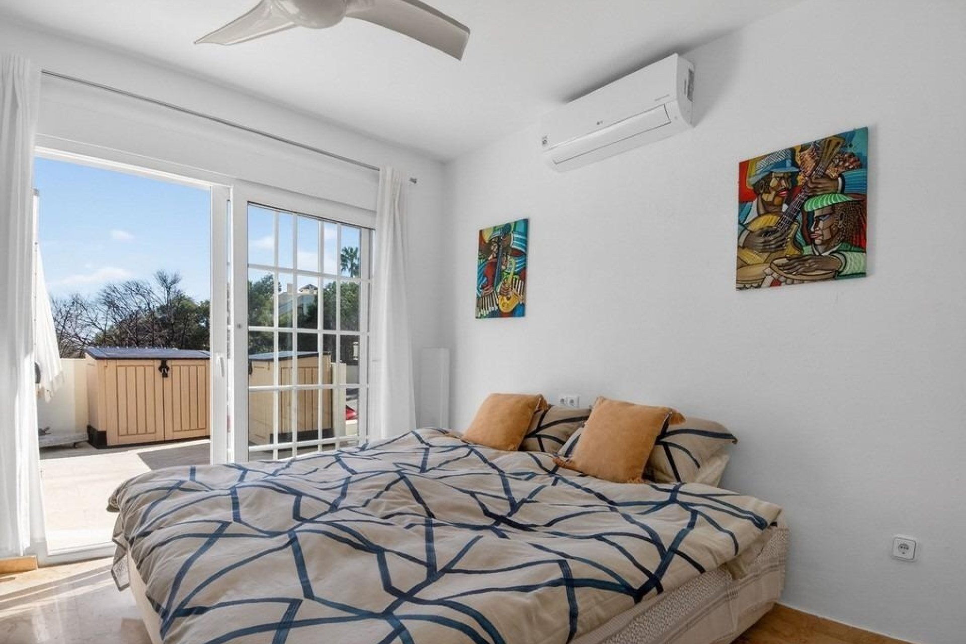 Resale - Villa - Orihuela Costa - Las Ramblas