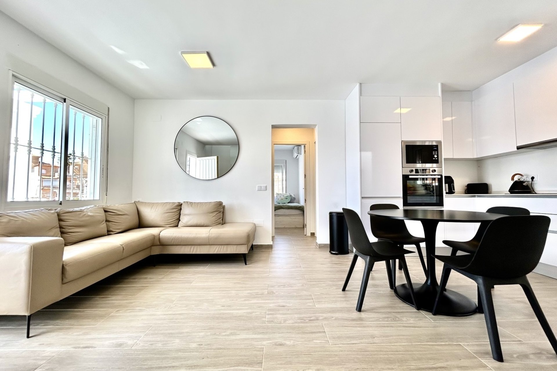 Resale - Villa - Orihuela Costa - Villamartín