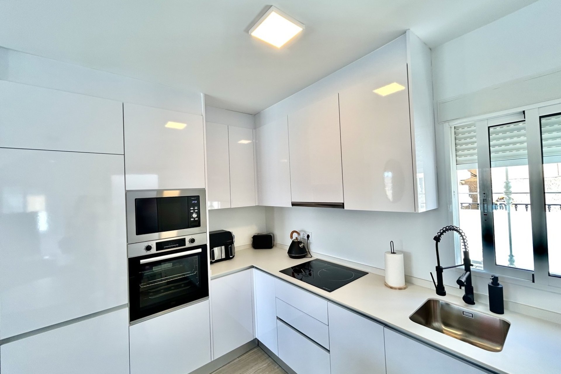 Resale - Villa - Orihuela Costa - Villamartín