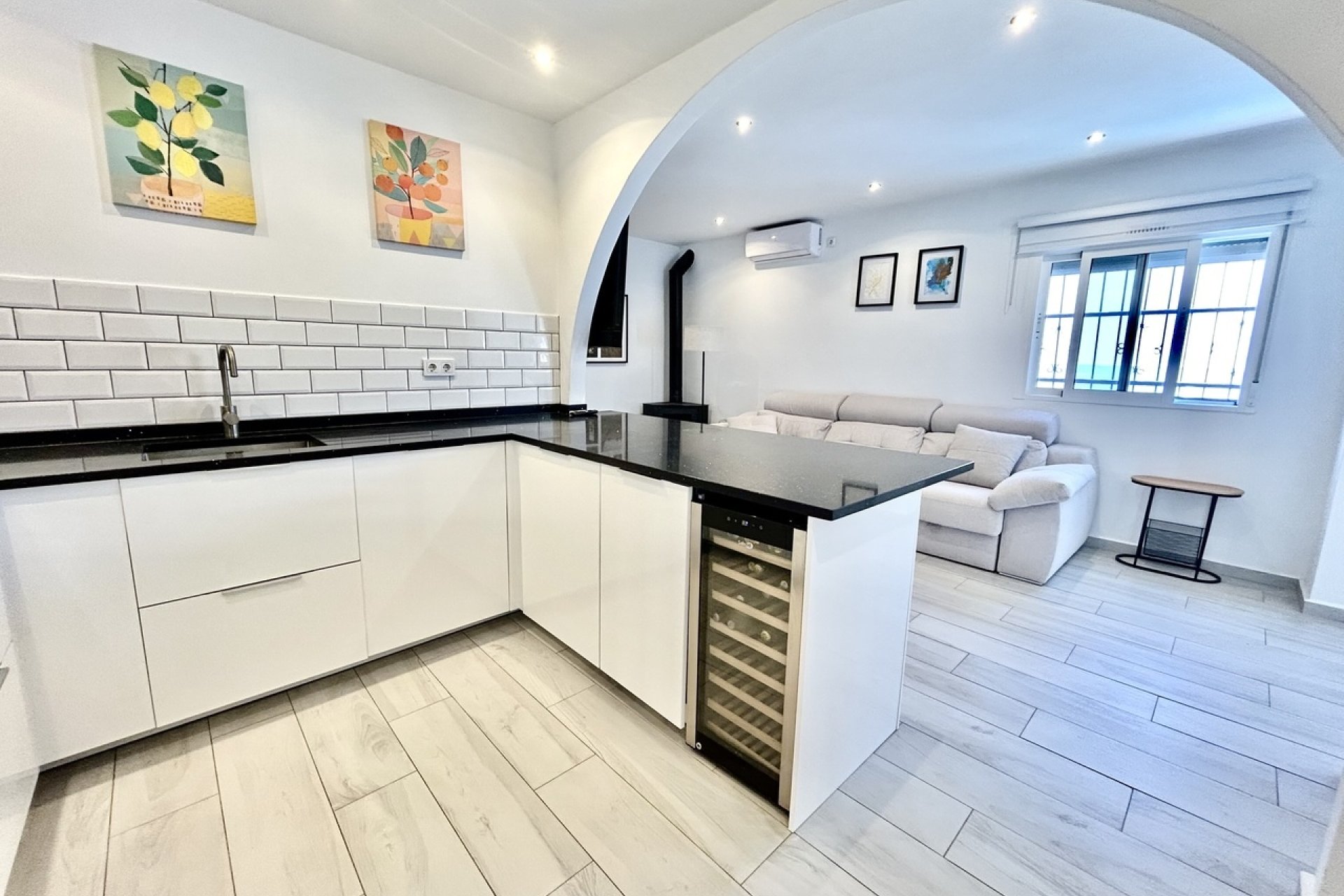 Resale - Villa - Orihuela Costa - Villamartín