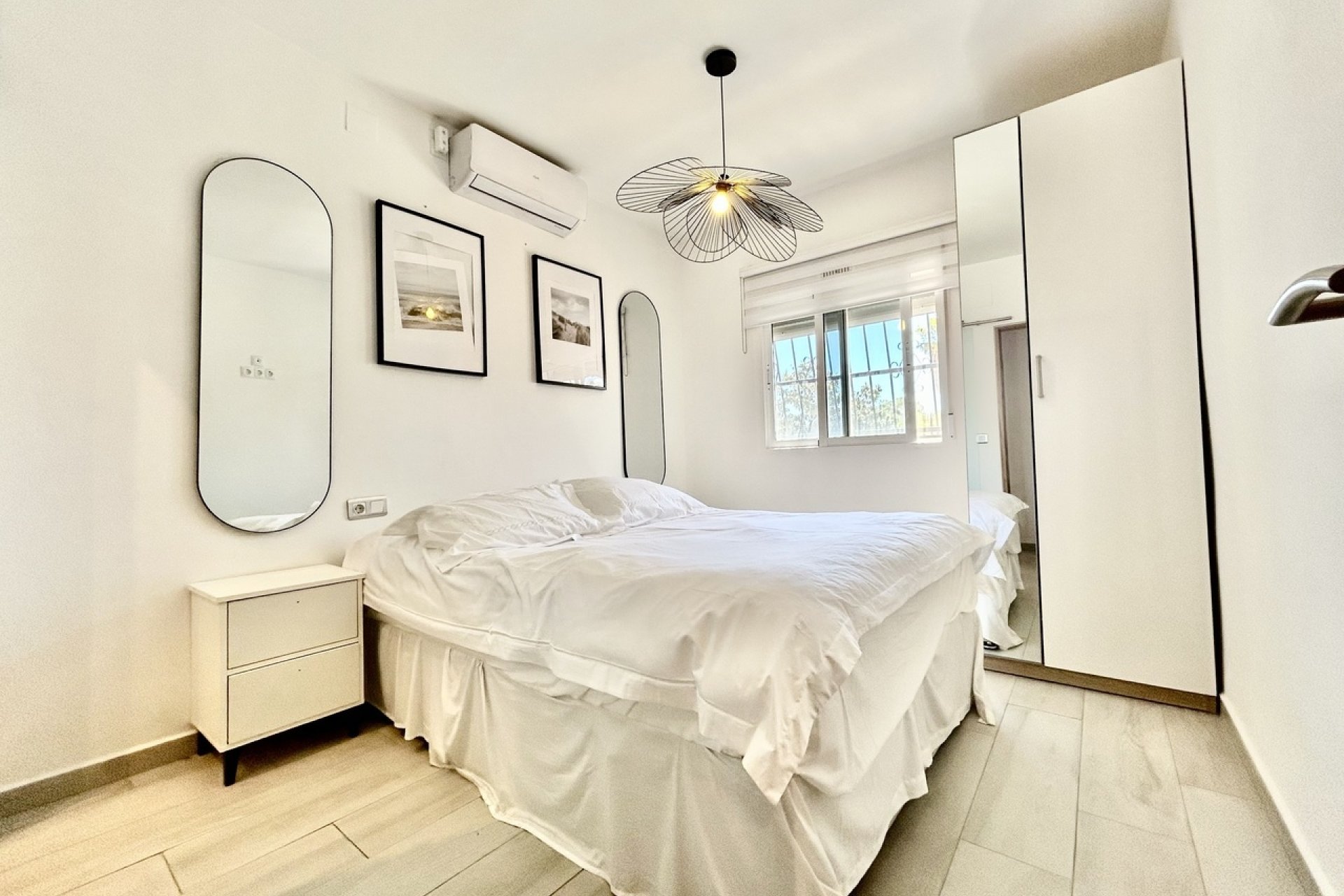 Resale - Villa - Orihuela Costa - Villamartín