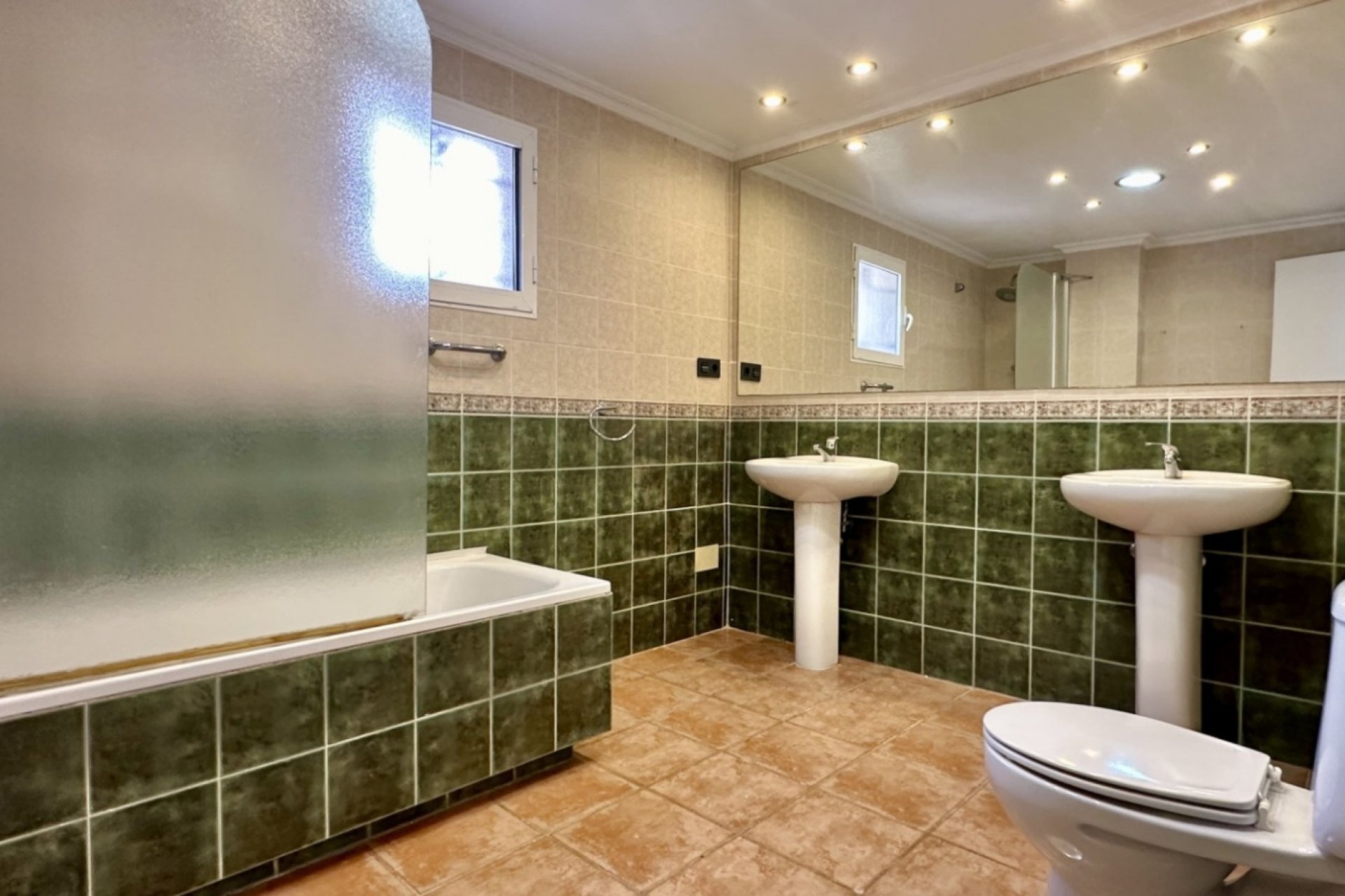 Resale - Villa - Orihuela Costa - Villamartín