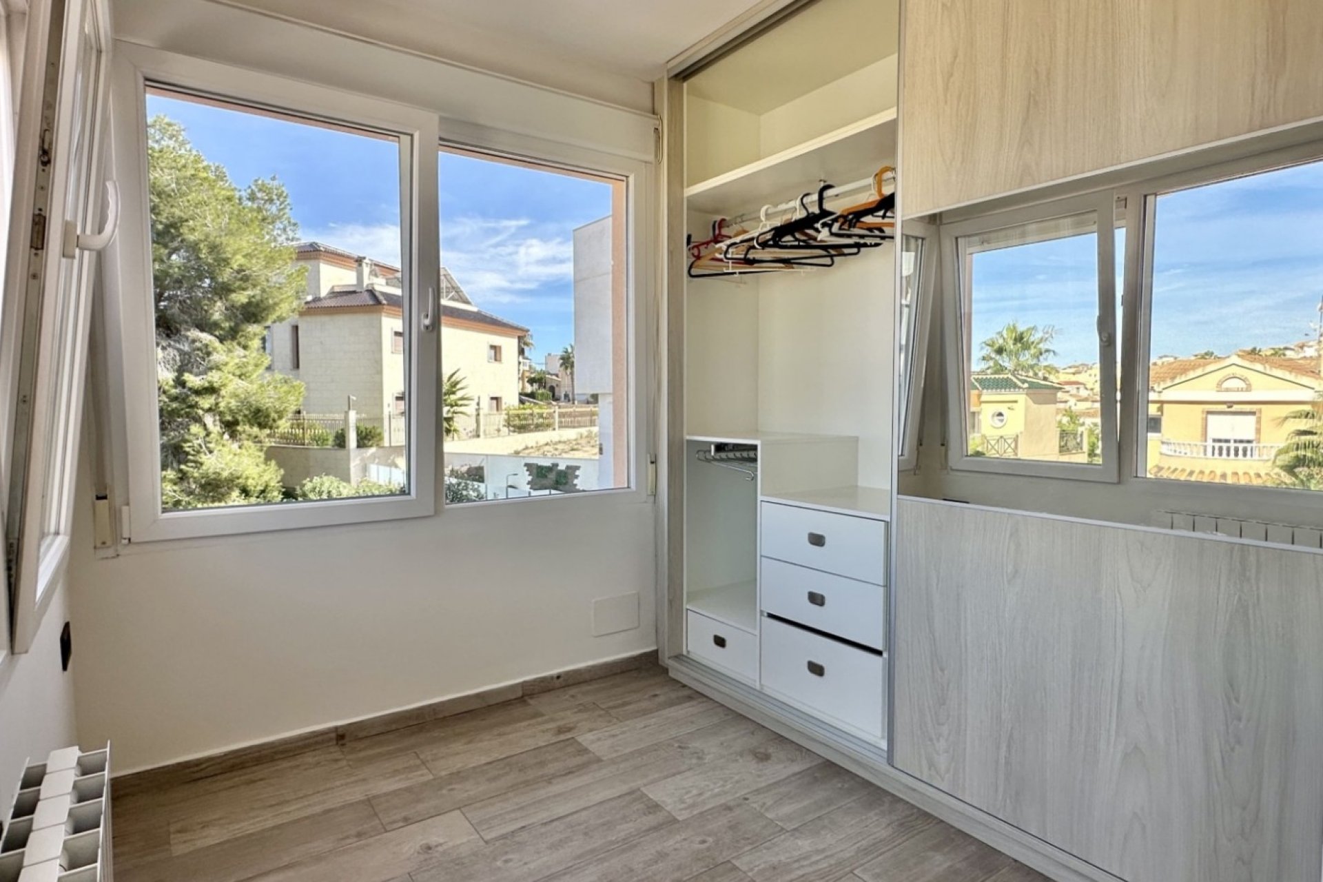 Resale - Villa - Orihuela Costa - Villamartín