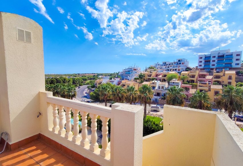 Resale - Villa - Orihuela Costa - Villamartín