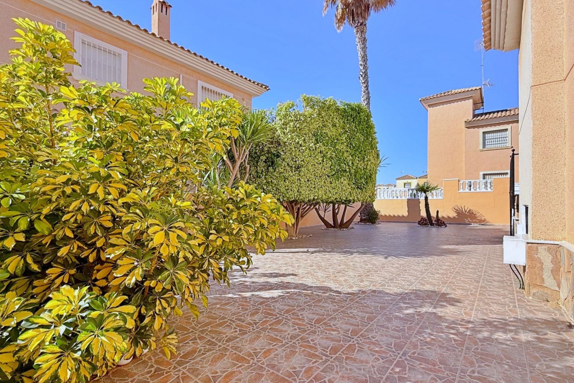 Resale - Villa - Orihuela - Orihuela Costa
