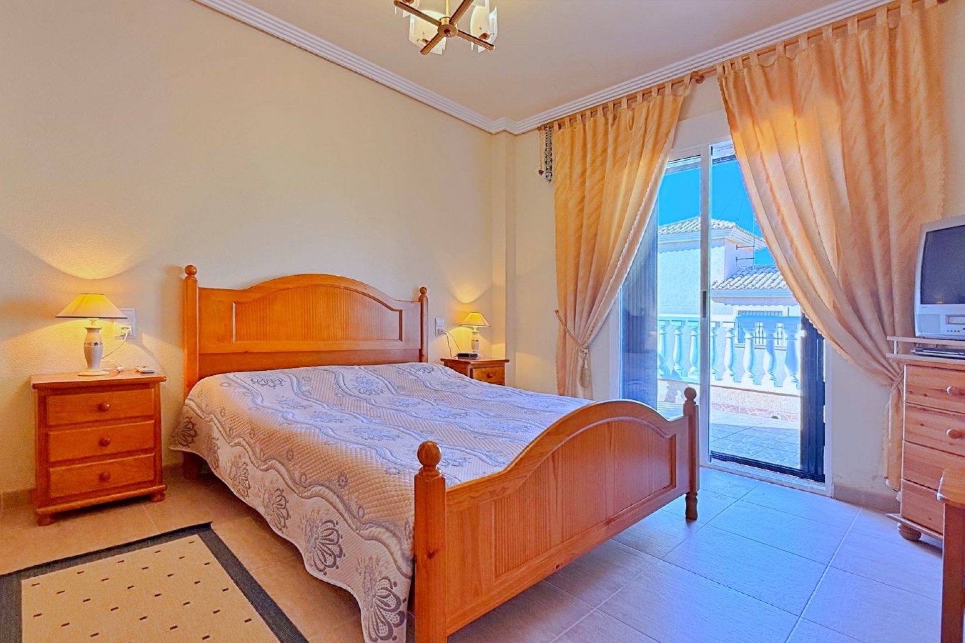 Resale - Villa - Orihuela - Orihuela Costa