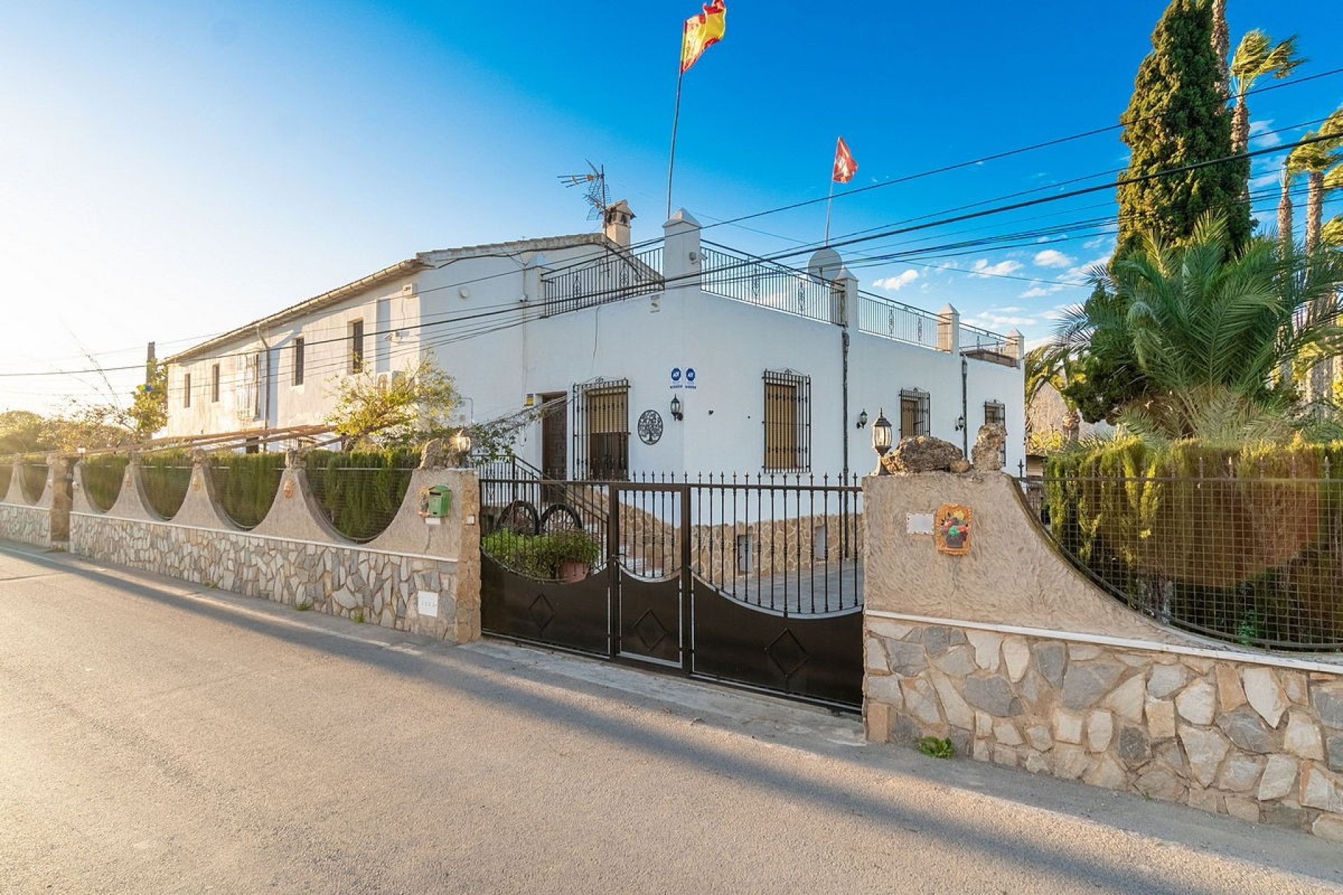 Resale - Villa - Orihuela