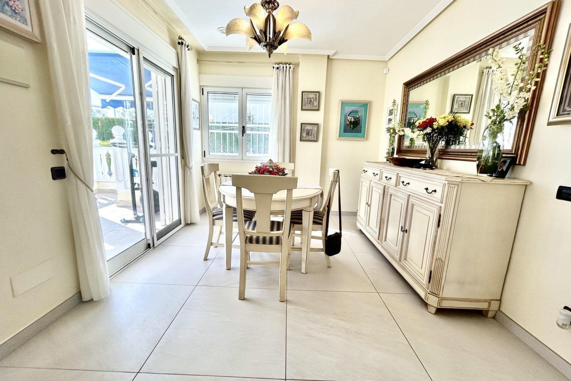 Resale - Villa - Pilar de la Horadada - Pinar de Campoverde