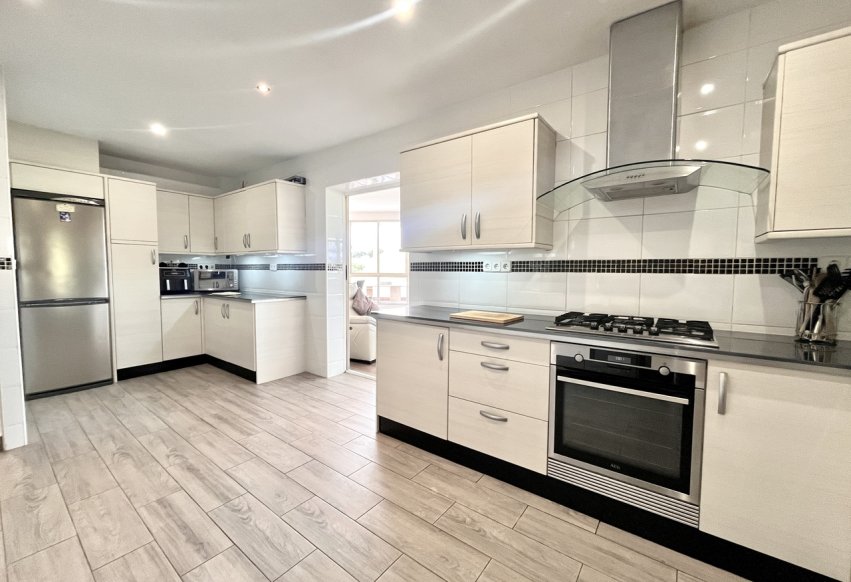 Resale - Villa - Pilar de la Horadada - Pinar de Campoverde