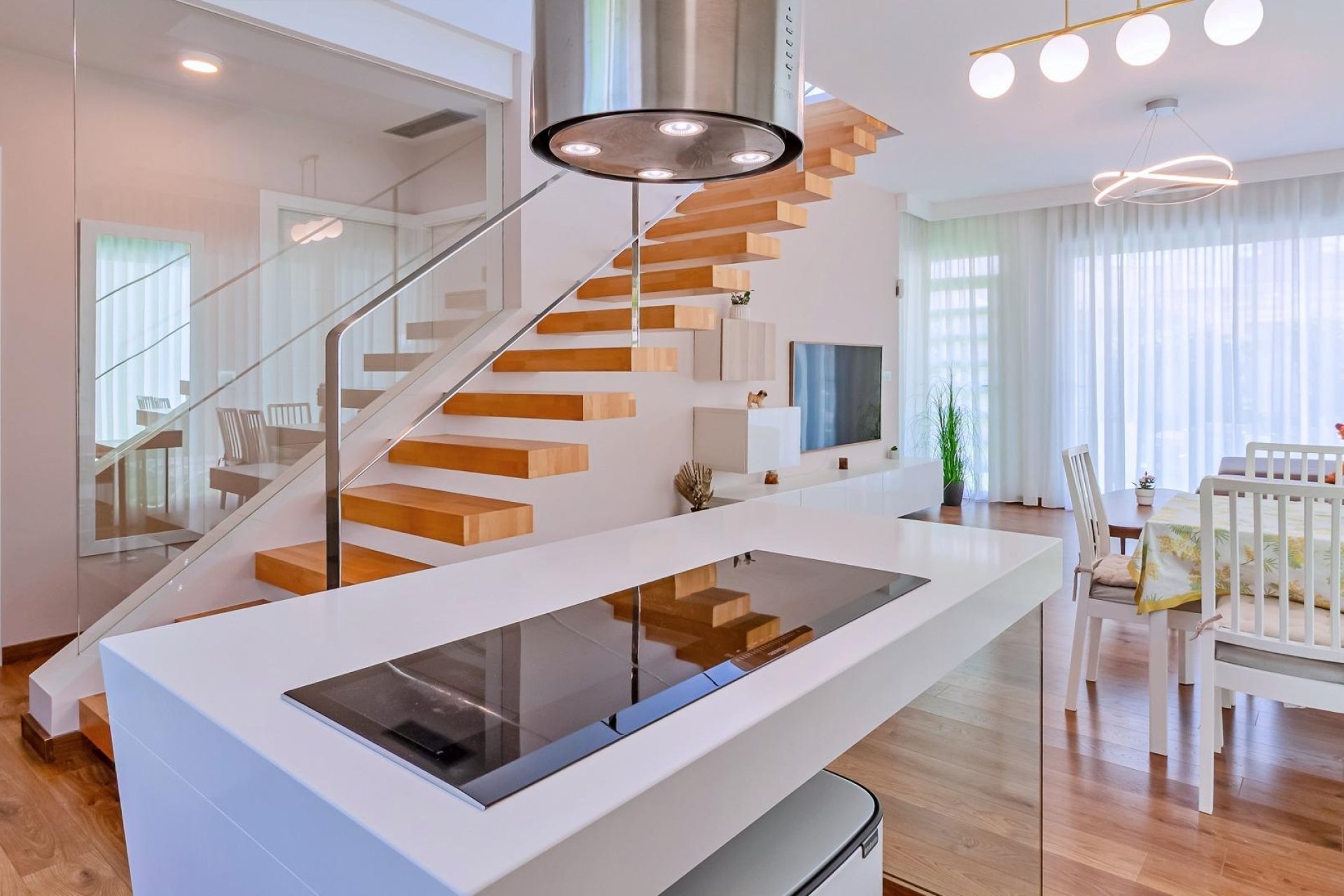 Resale - Villa - Pilar de la Horadada - Pueblo Latino