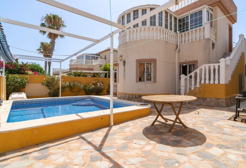 Resale - Villa - Pilar de la Horadada - Torre de la Horadada