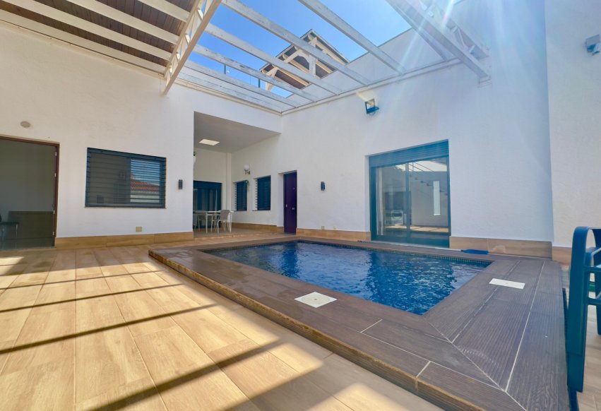 Resale - Villa - Pilar de la Horadada - Torre de la Horadada