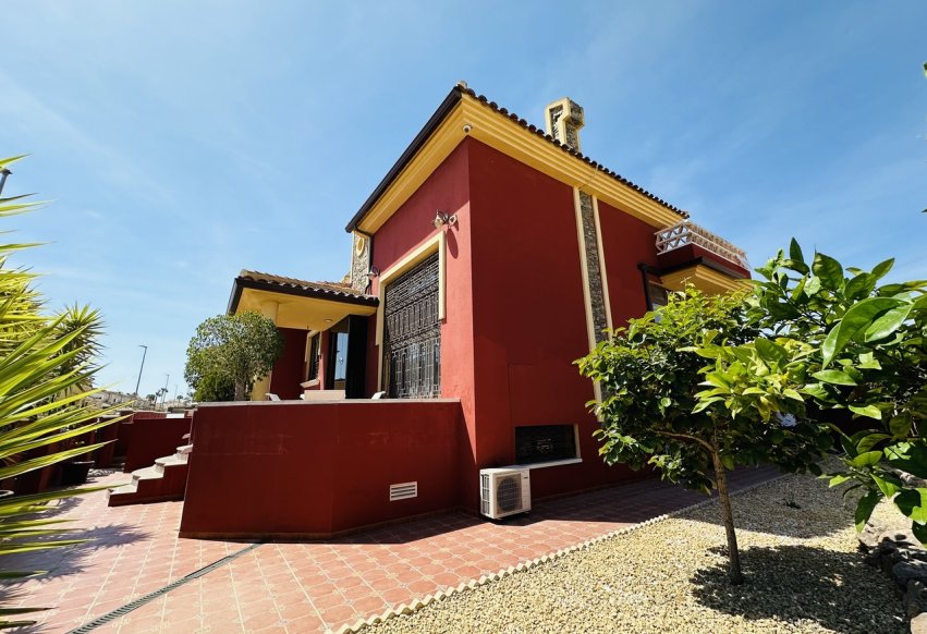 Resale - Villa - Rojales - Ciudad Quesada