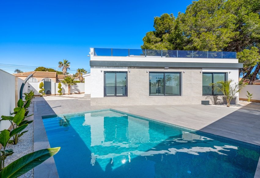 Resale - Villa - Rojales