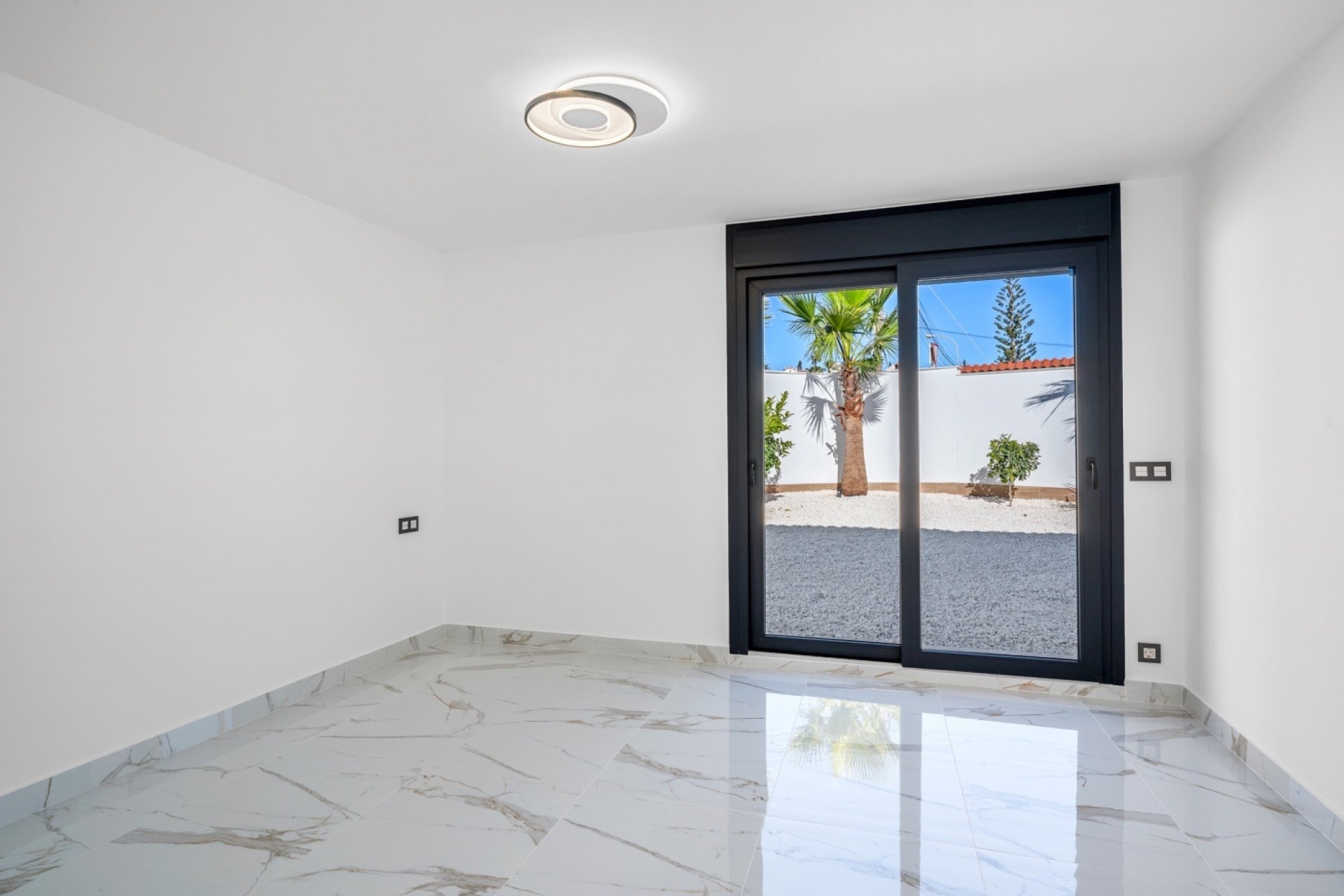Resale - Villa - Rojales