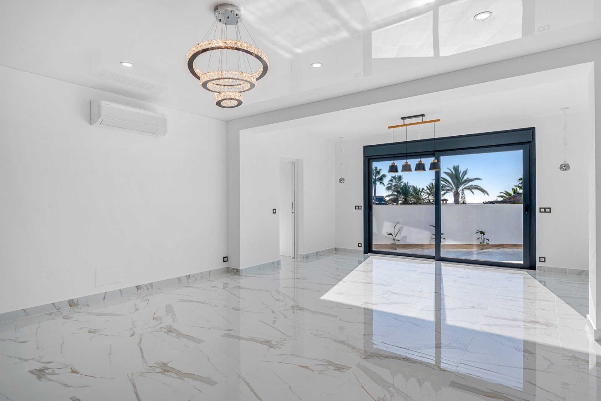 Resale - Villa - Rojales