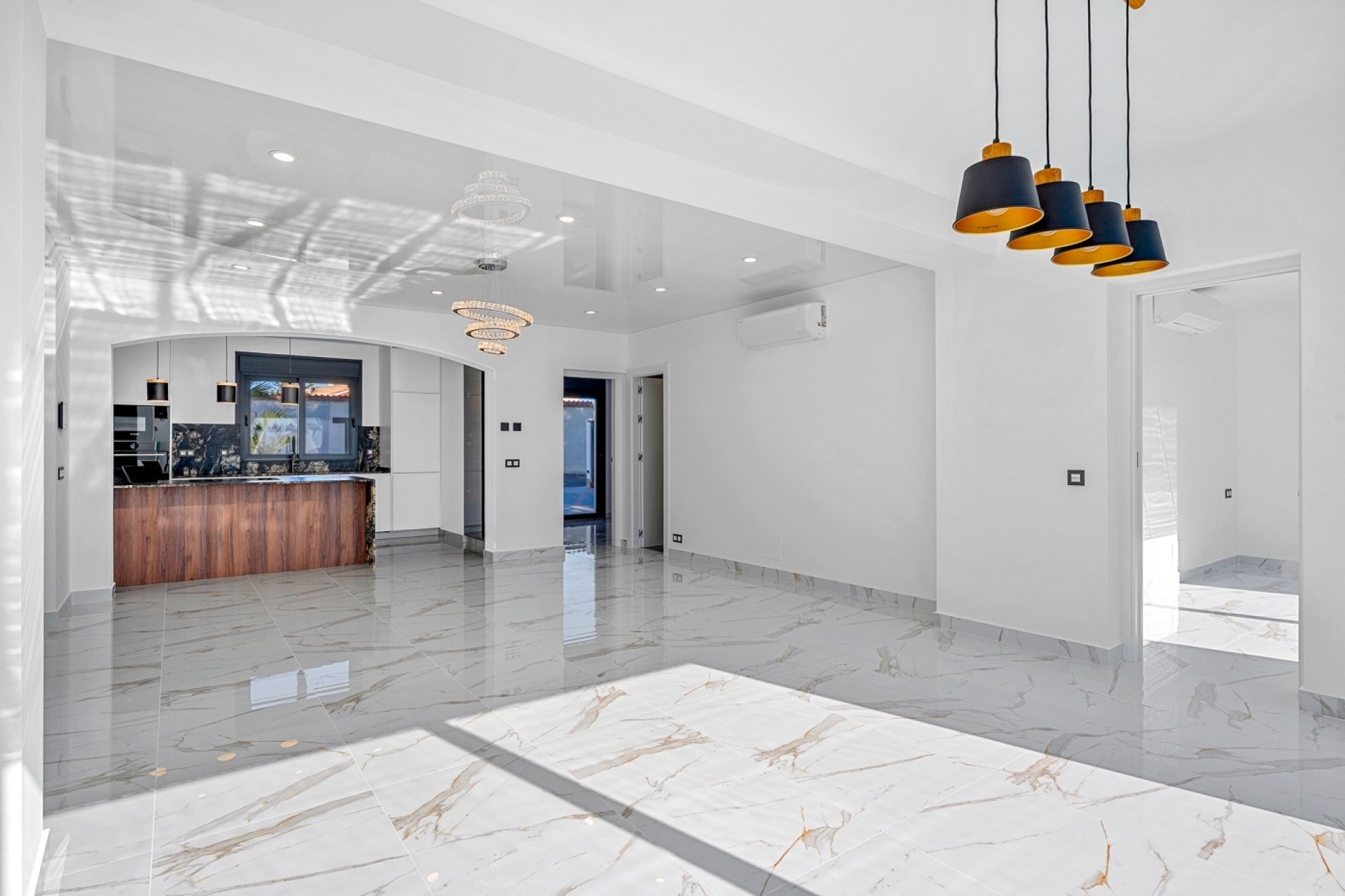 Resale - Villa - Rojales
