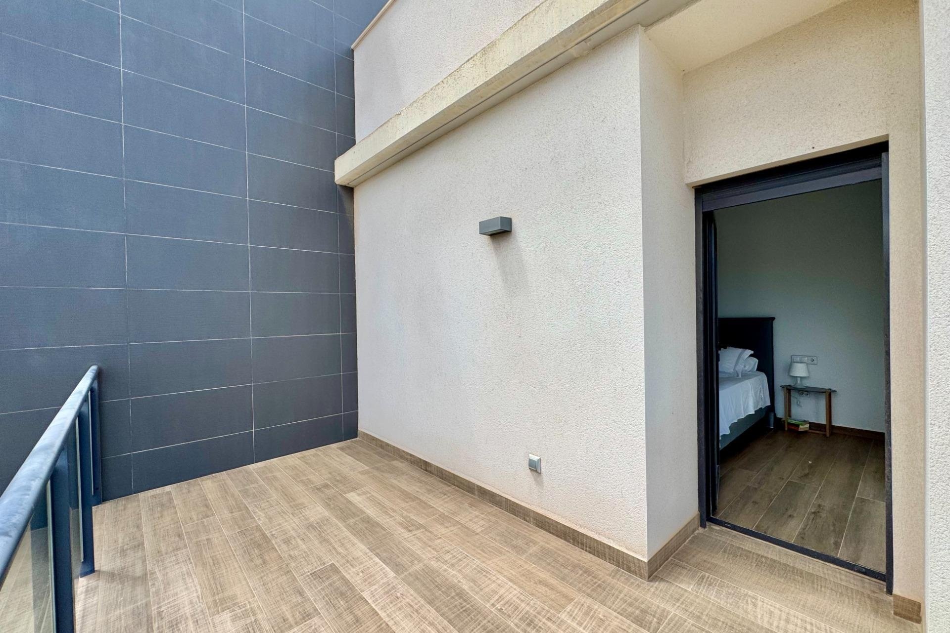 Resale - Villa - San Miguel de Salinas - Bellavista
