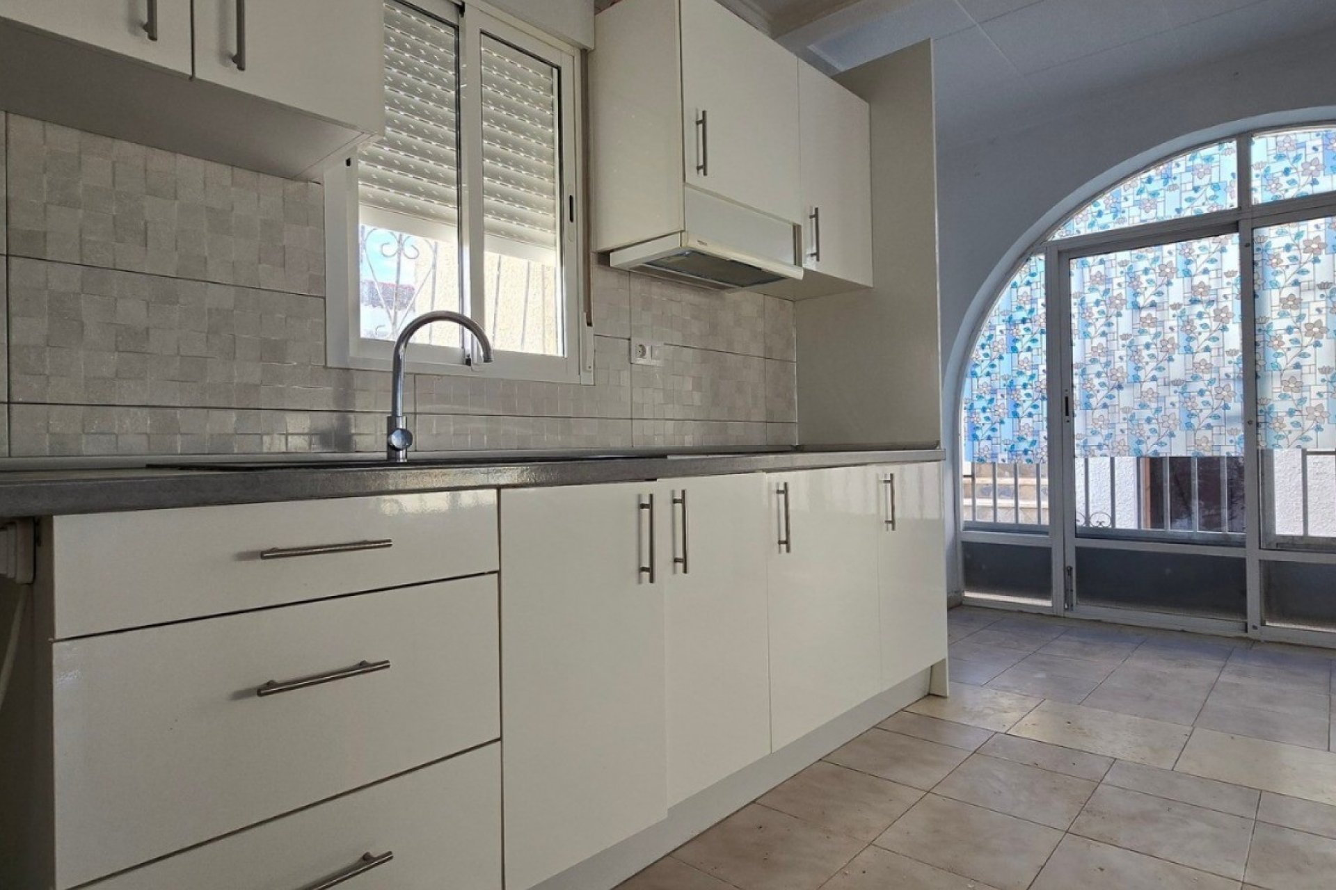 Resale - Villa - Torrevieja - El chaparral