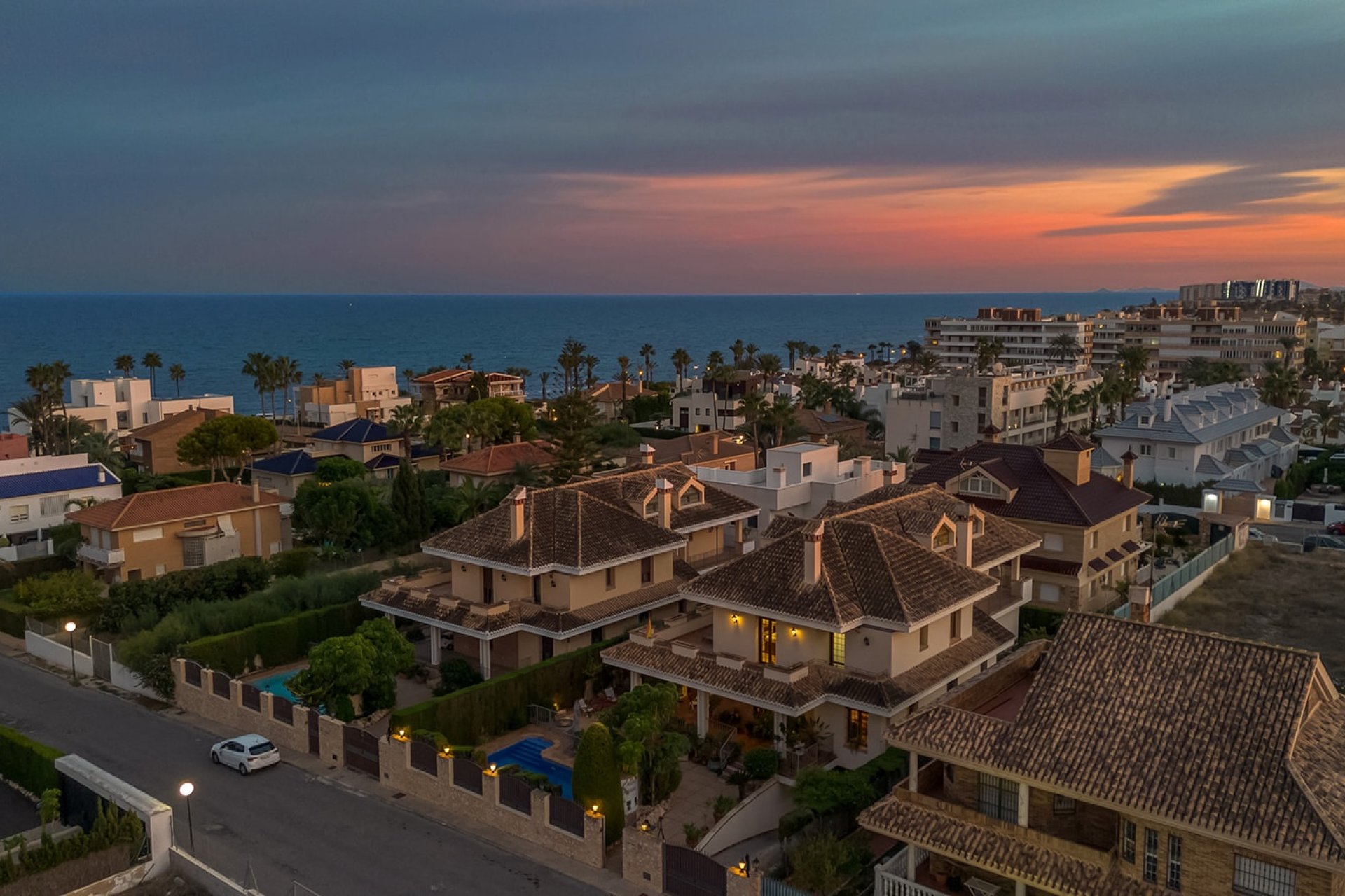 Resale - Villa - Torrevieja - La Veleta